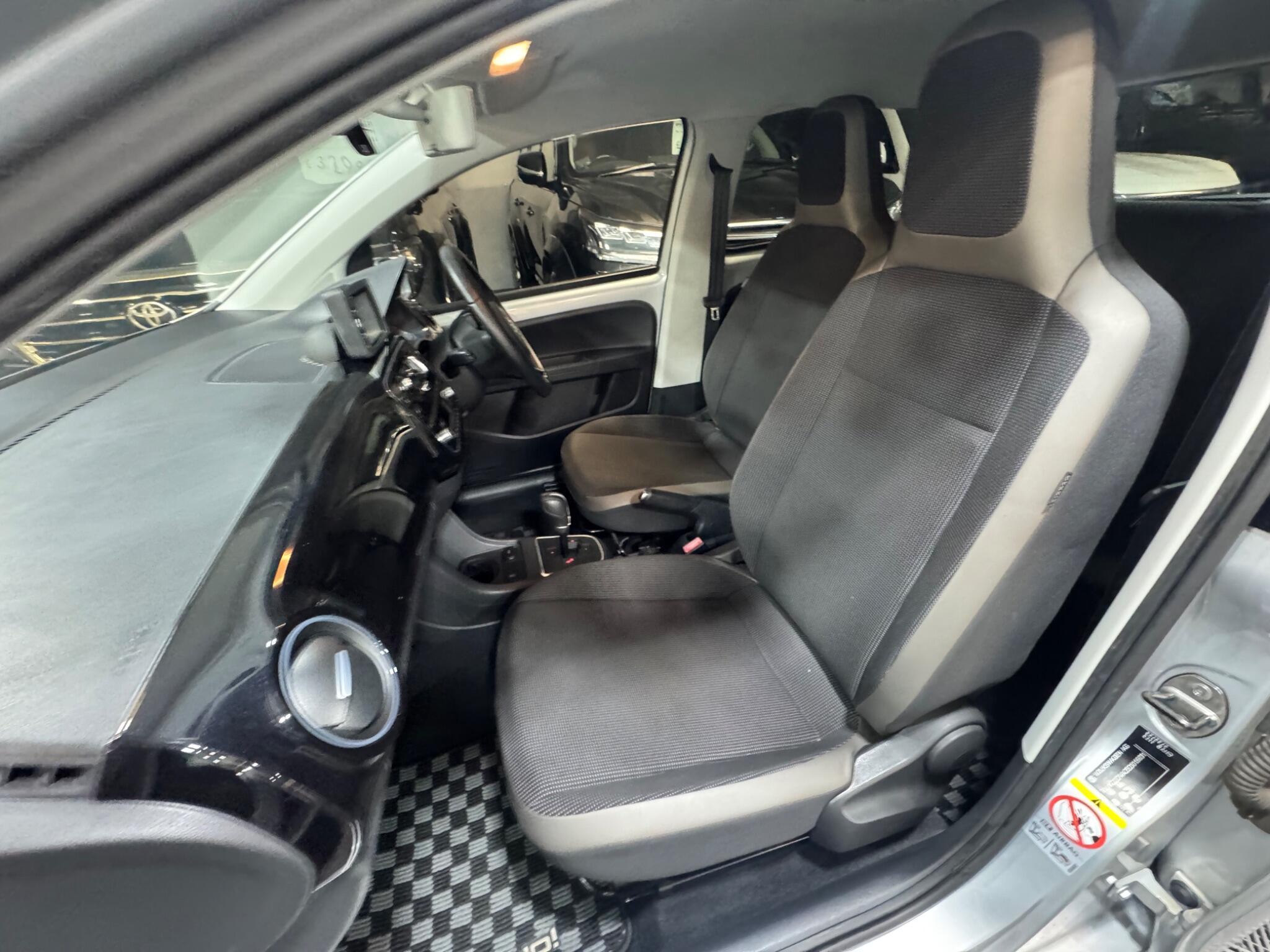 Volkswagen up! - Image 8