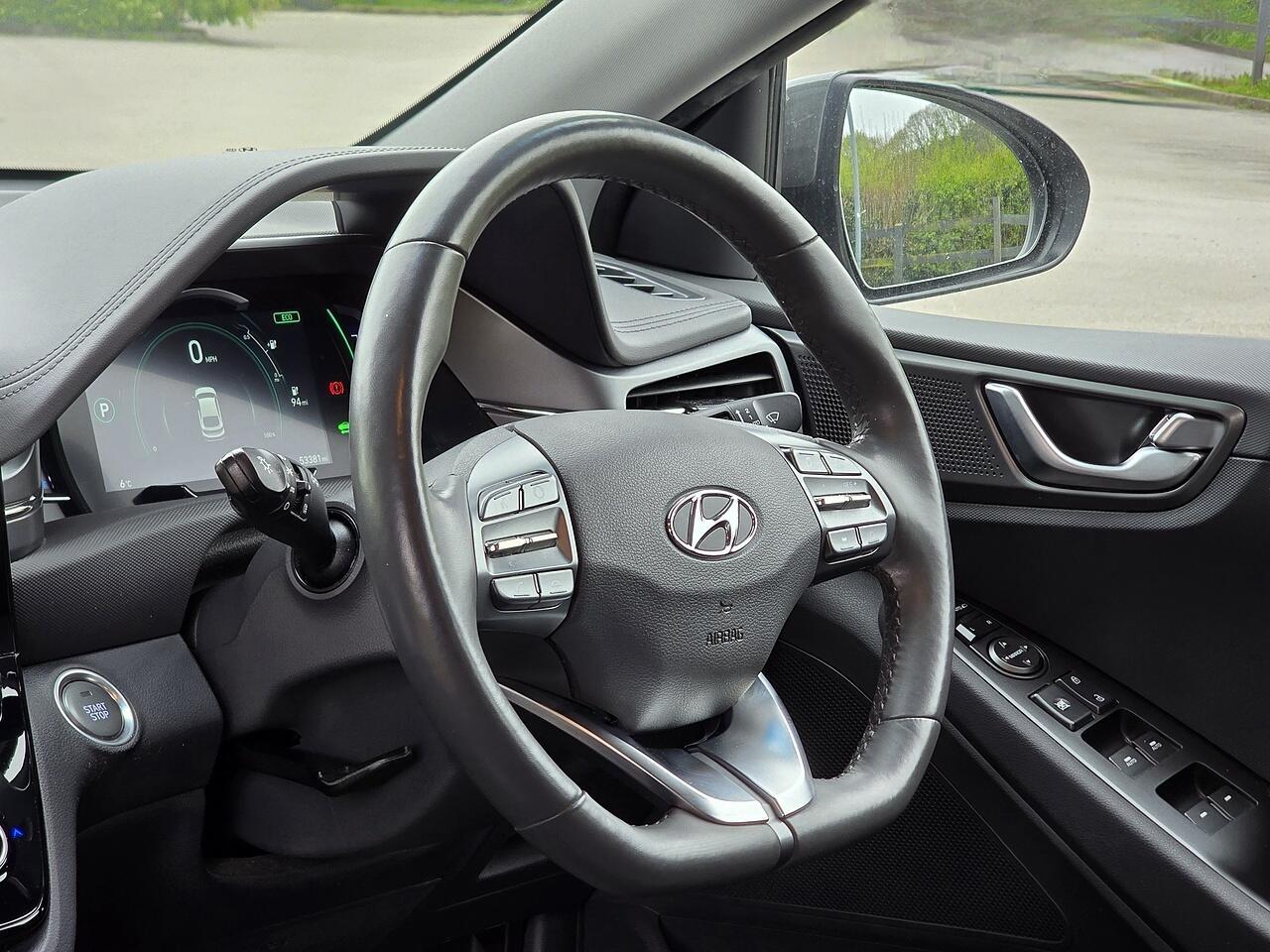 Hyundai Ioniq - Image 5