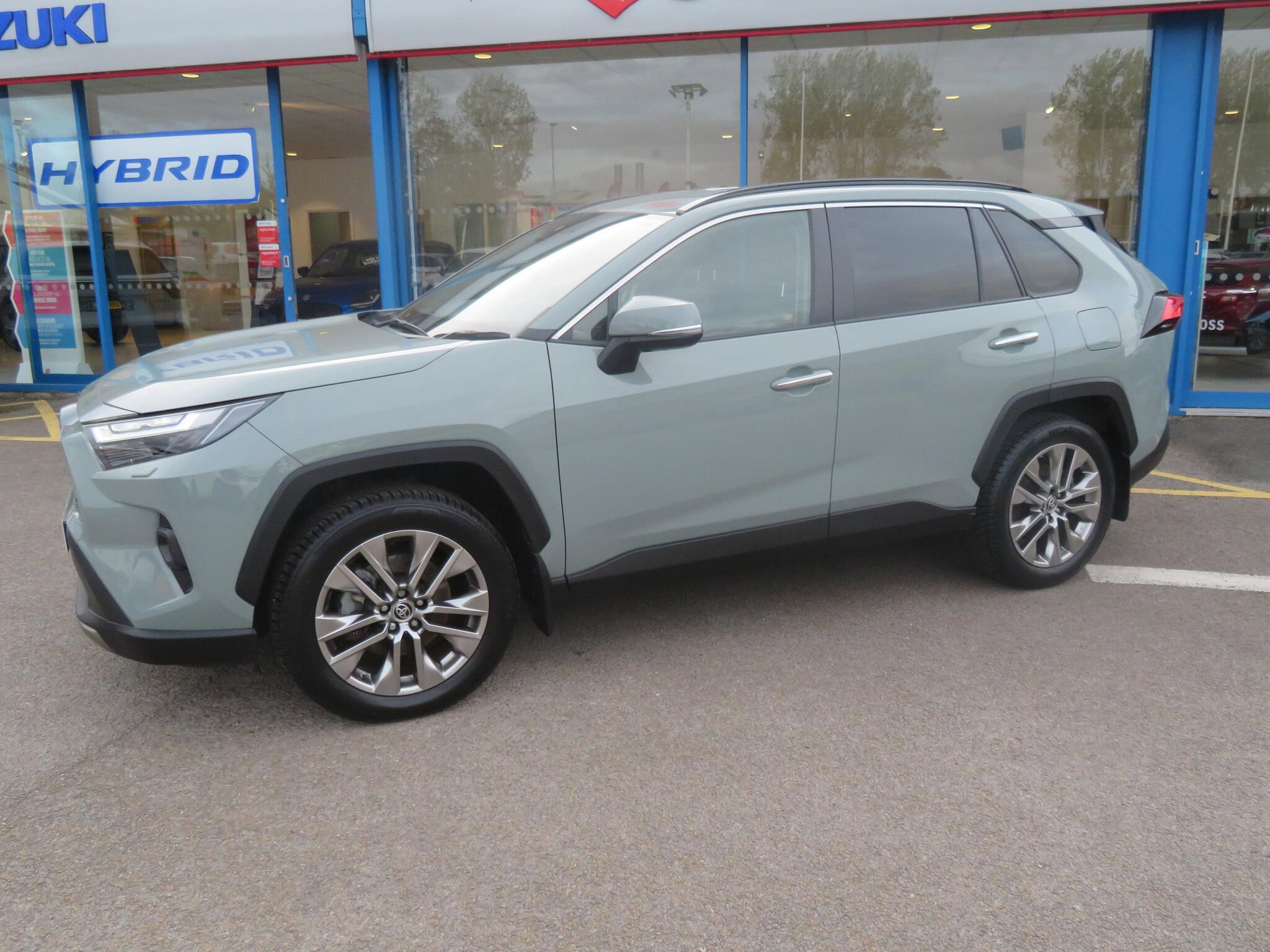 Toyota RAV4 - Image 5