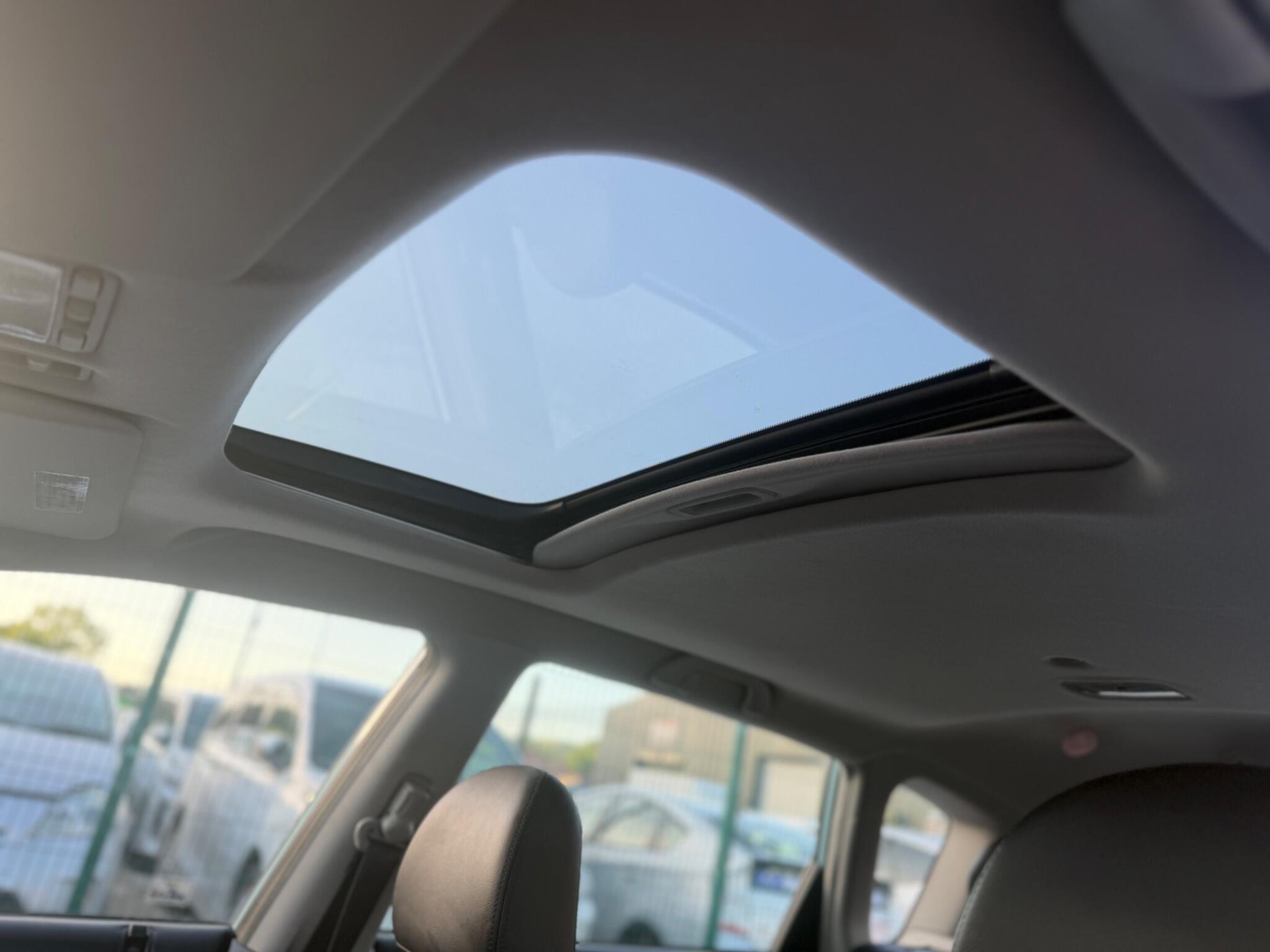 Honda Civic - Image 9