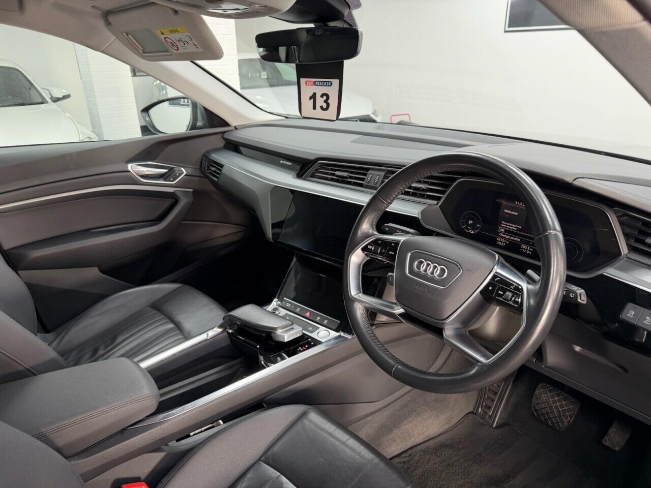 Audi E-Tron - Image 14