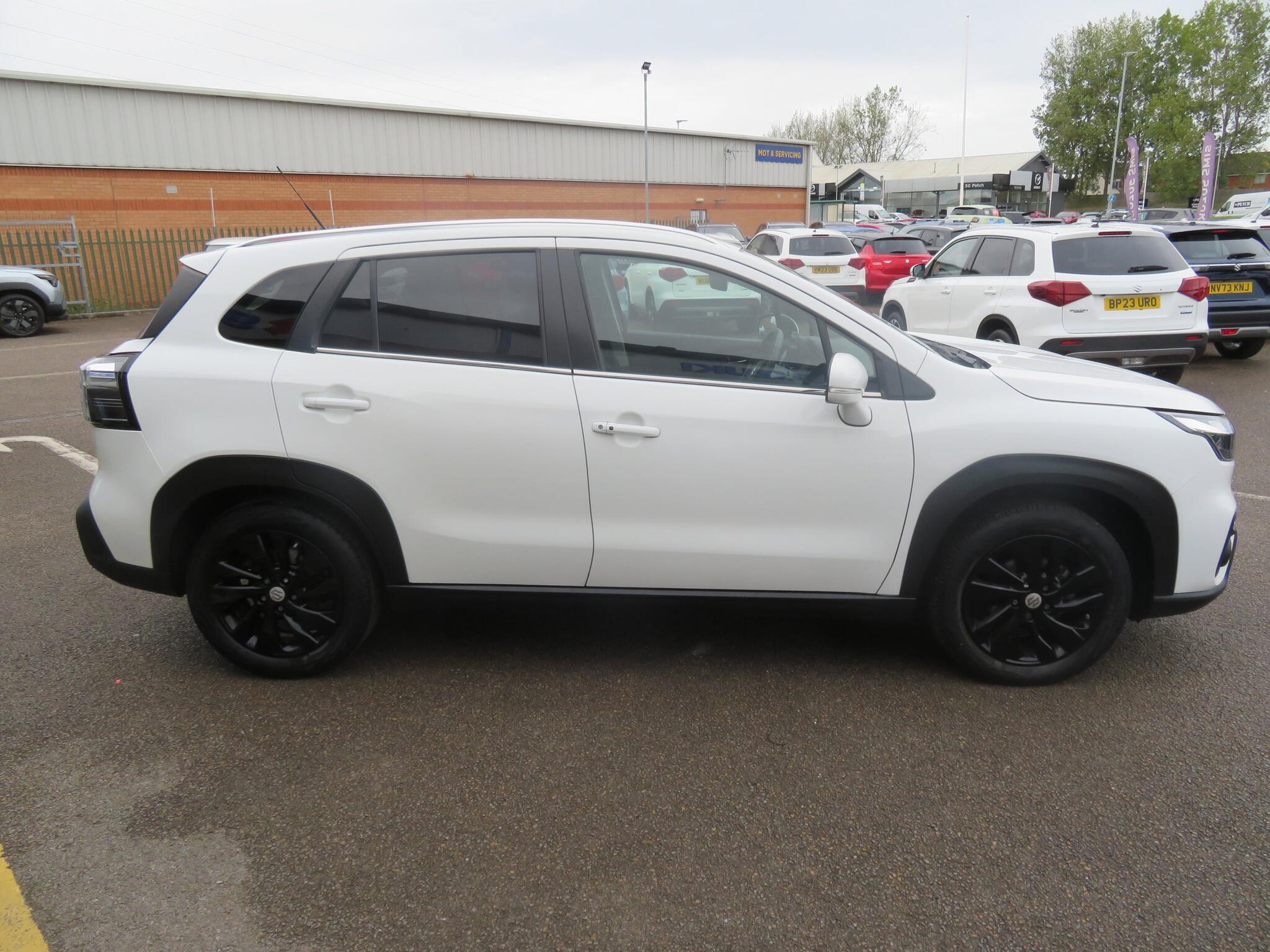 Suzuki S-Cross - Image 5