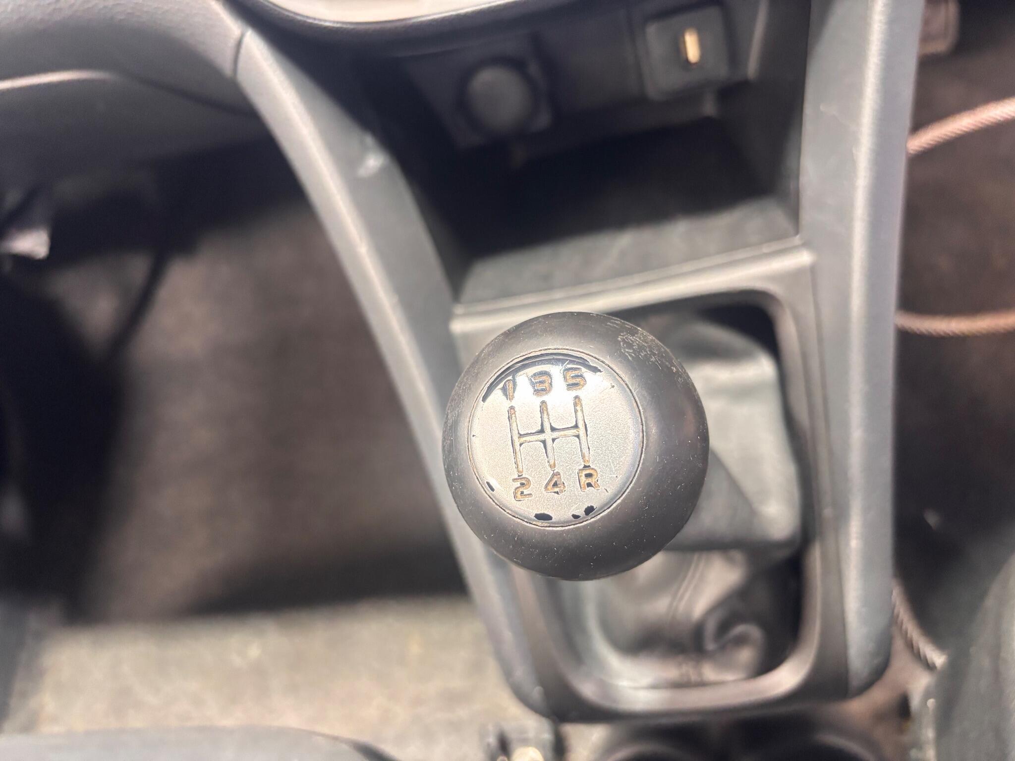 Suzuki Celerio - Image 18
