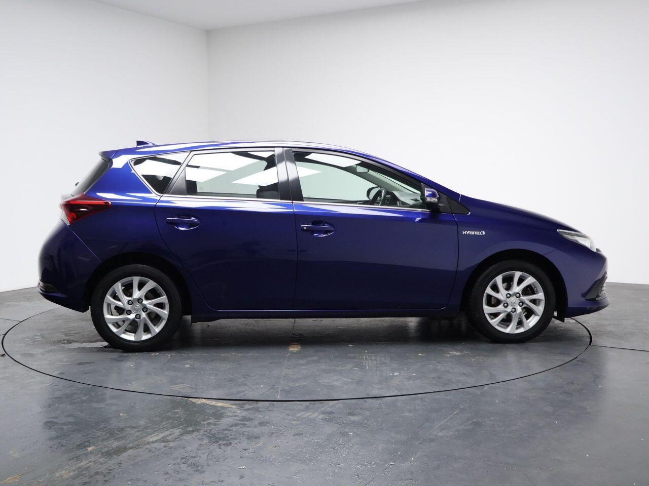 Toyota Auris - Image 14