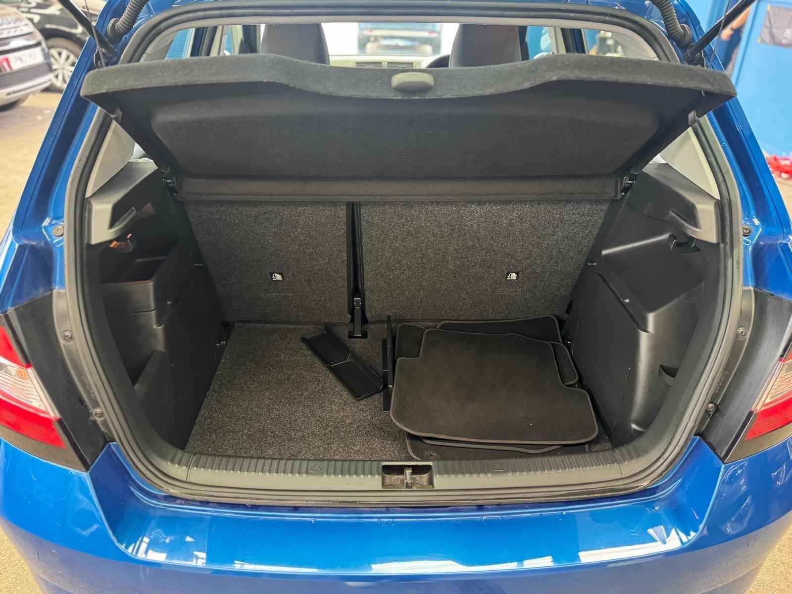 Skoda Fabia - Image 40