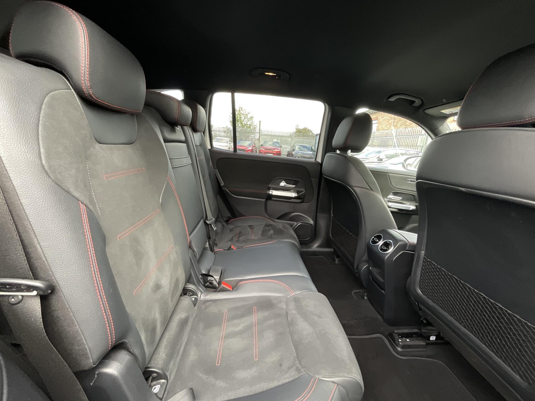 Mercedes Eqb - Image 12
