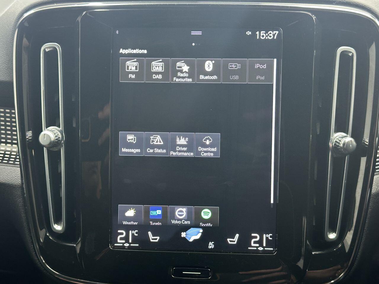 Volvo XC40 - Image 21