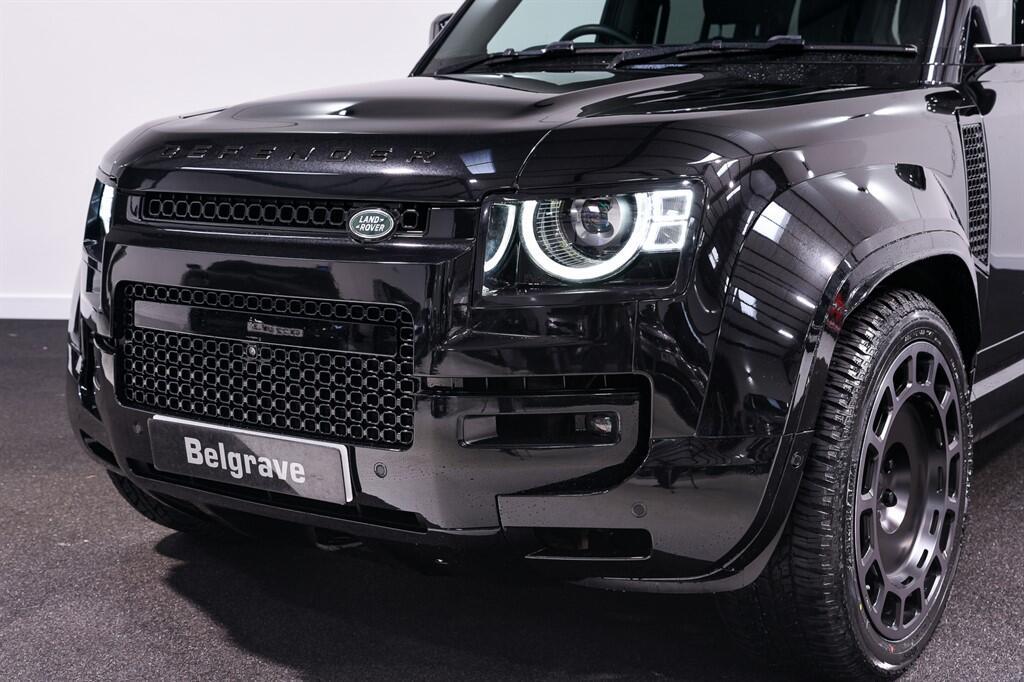 Land Rover Defender 110 - Image 11