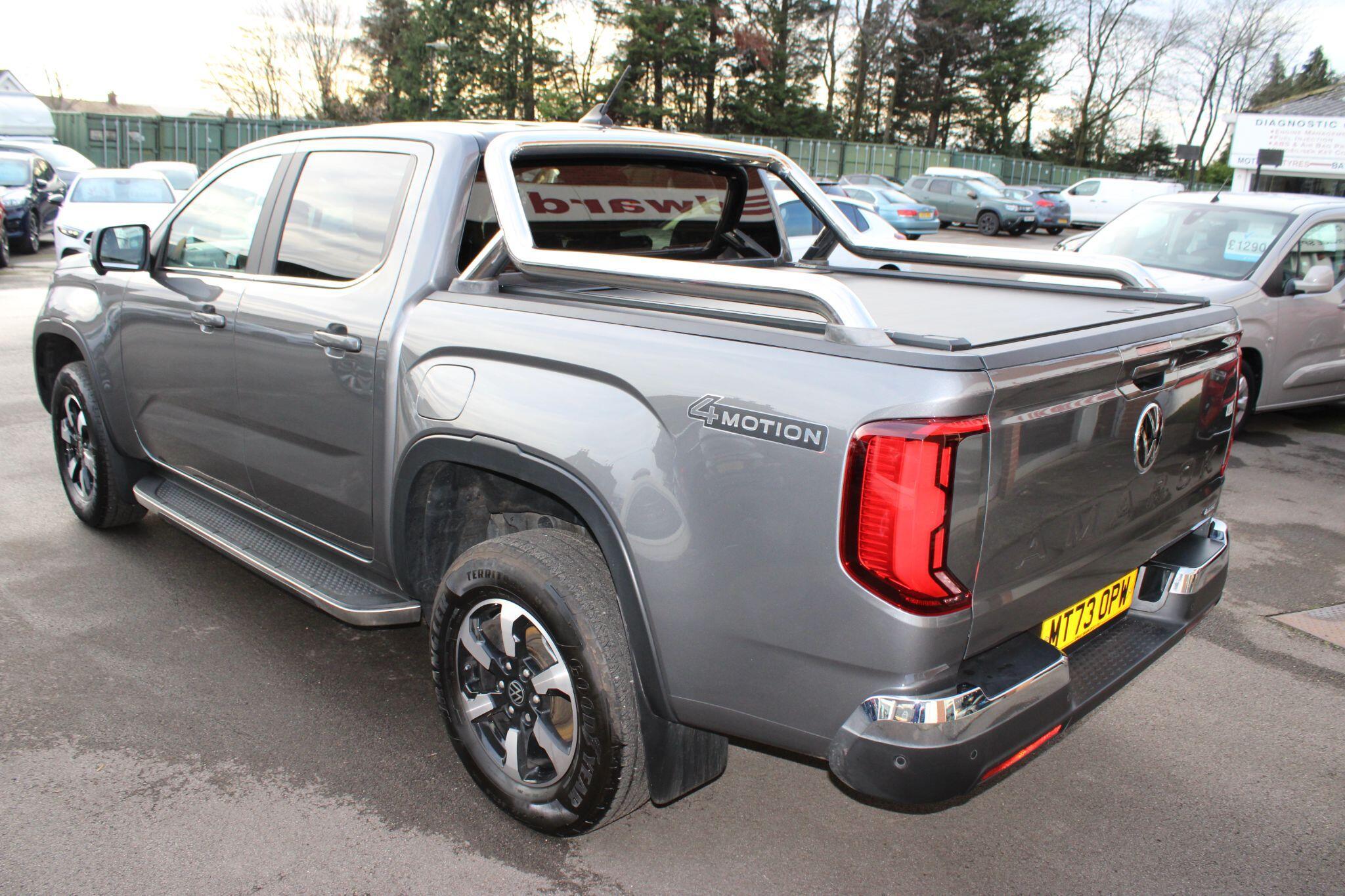 Volkswagen Amarok - Image 15