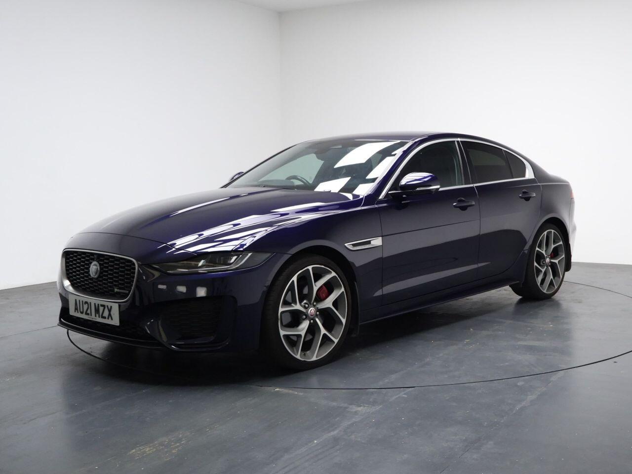 Jaguar XE - Image 6