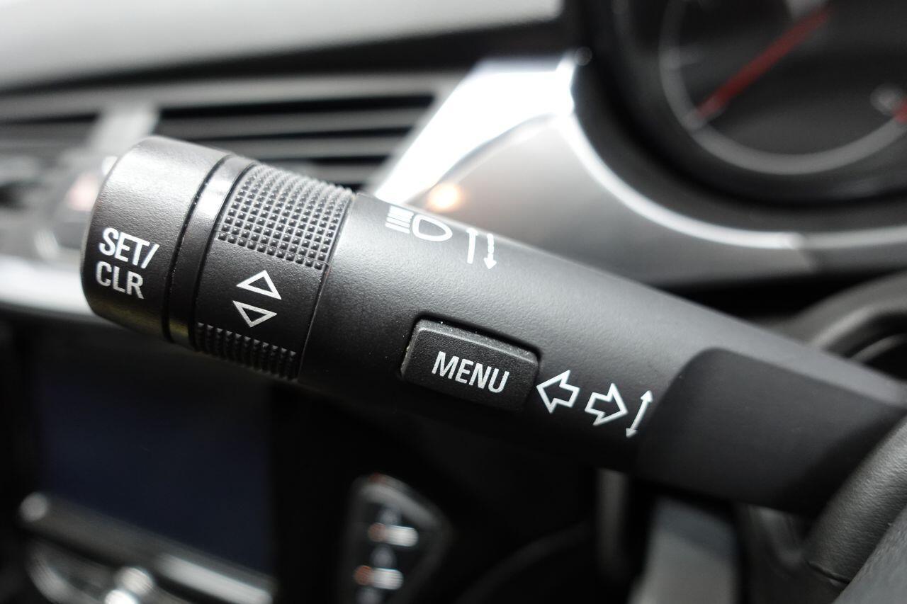 Vauxhall Corsa - Image 30