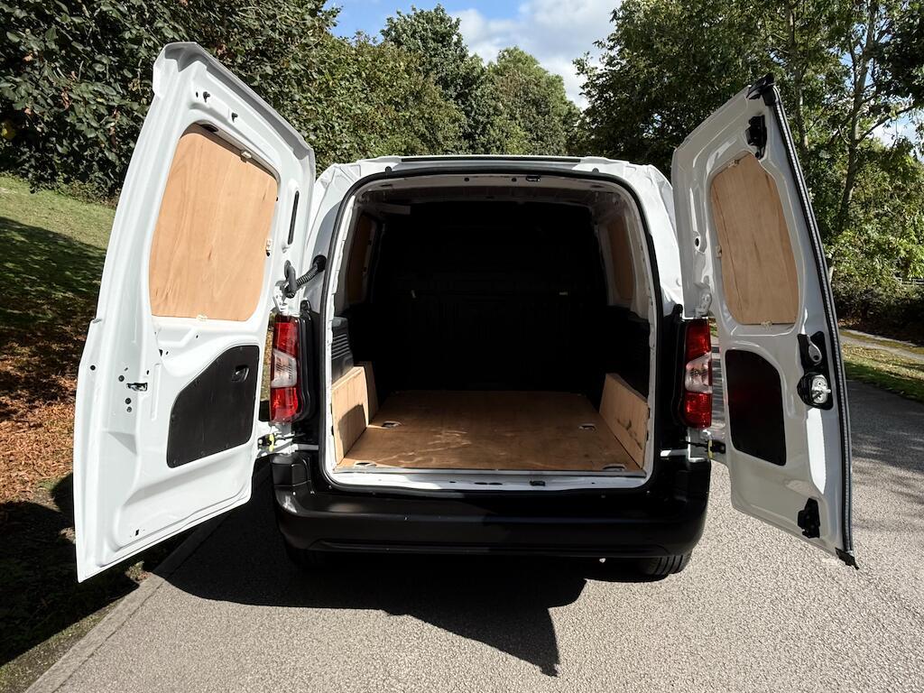 Peugeot Partner - Image 8
