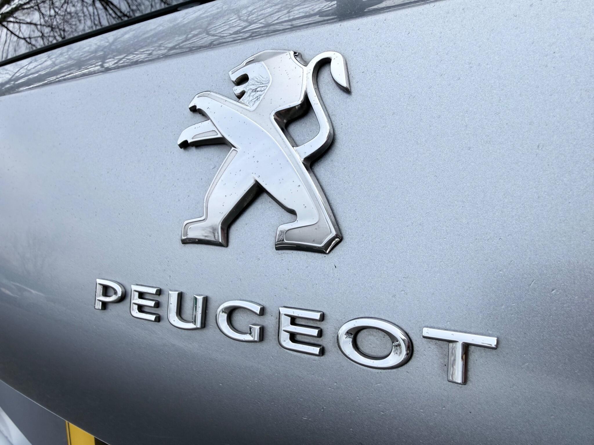 Peugeot 308 SW - Image 31