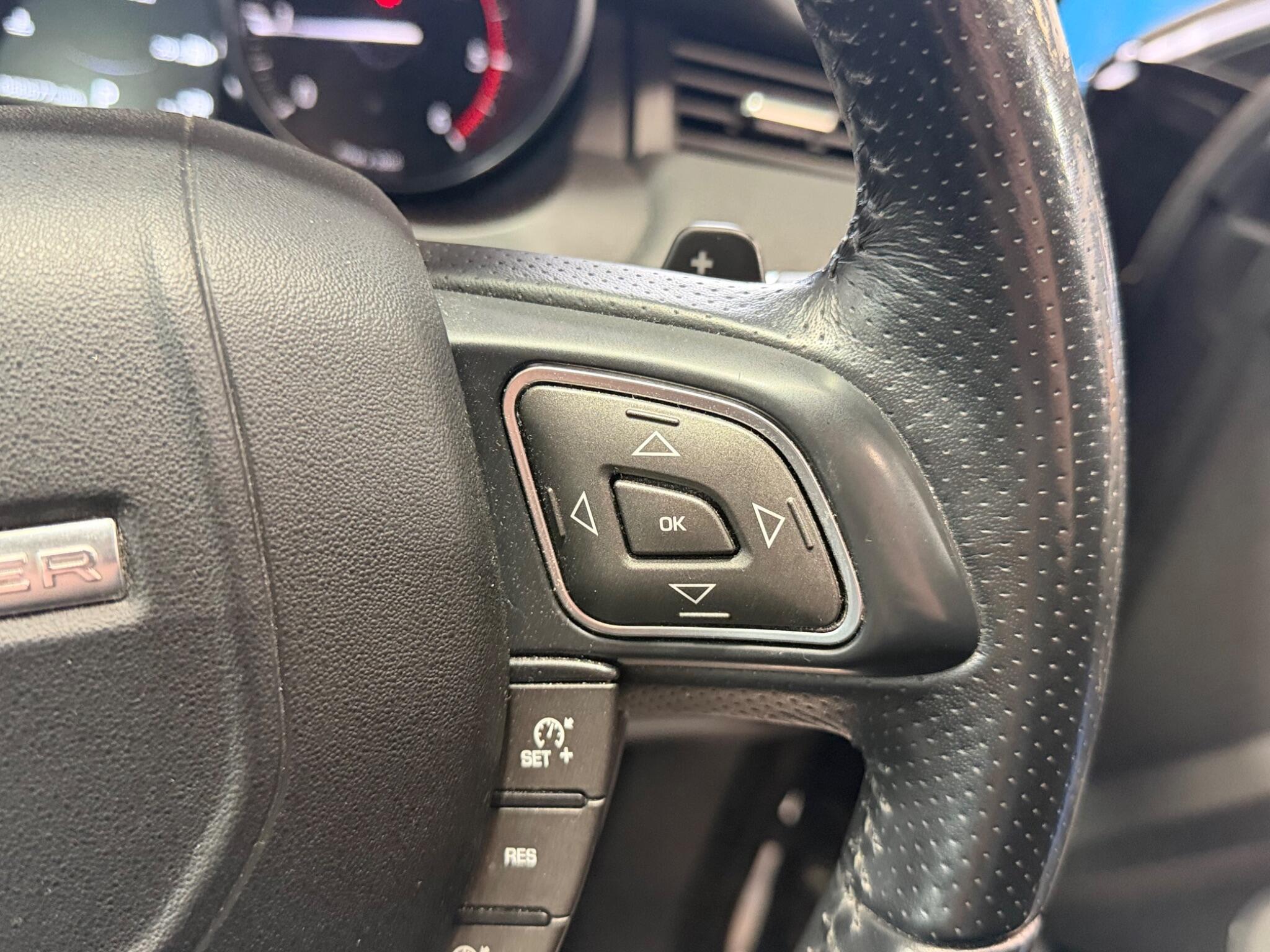 Land Rover Range Rover Evoque - Image 61