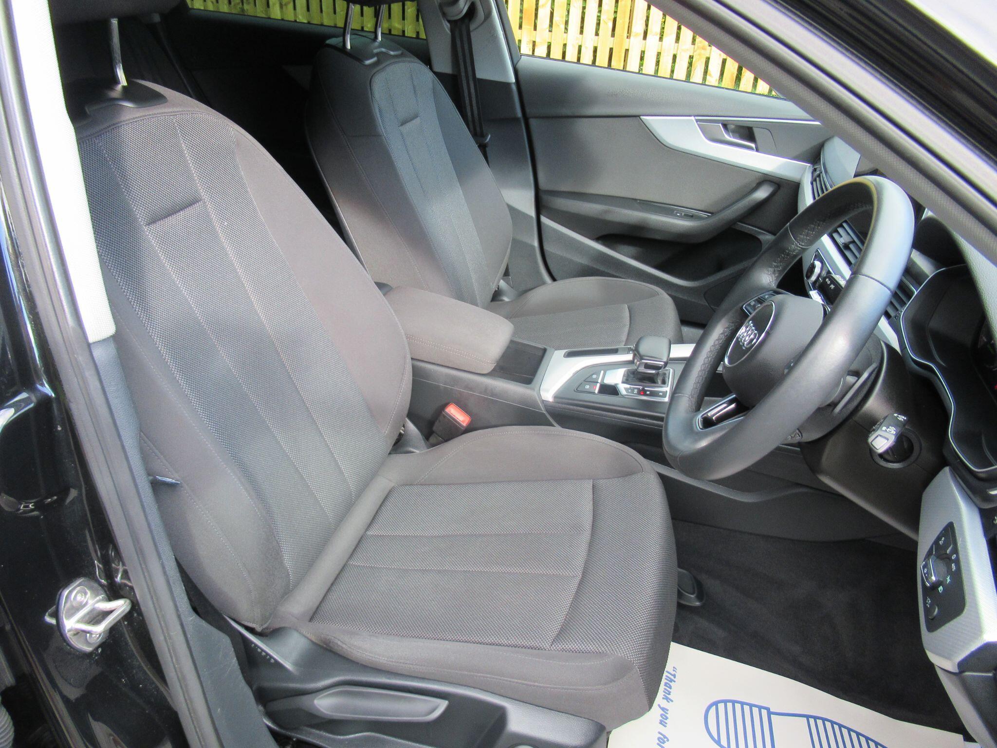 Audi A4 Avant - Image 20