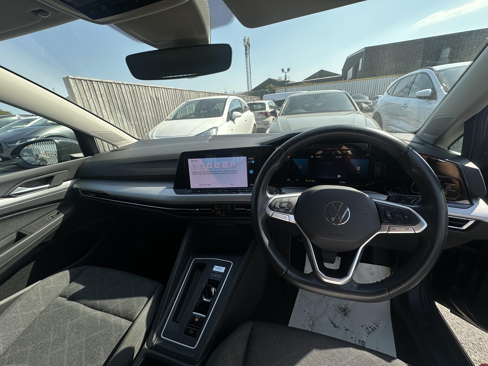 Volkswagen Golf - Image 7