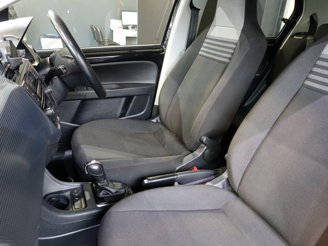 Volkswagen e-up! - Image 15