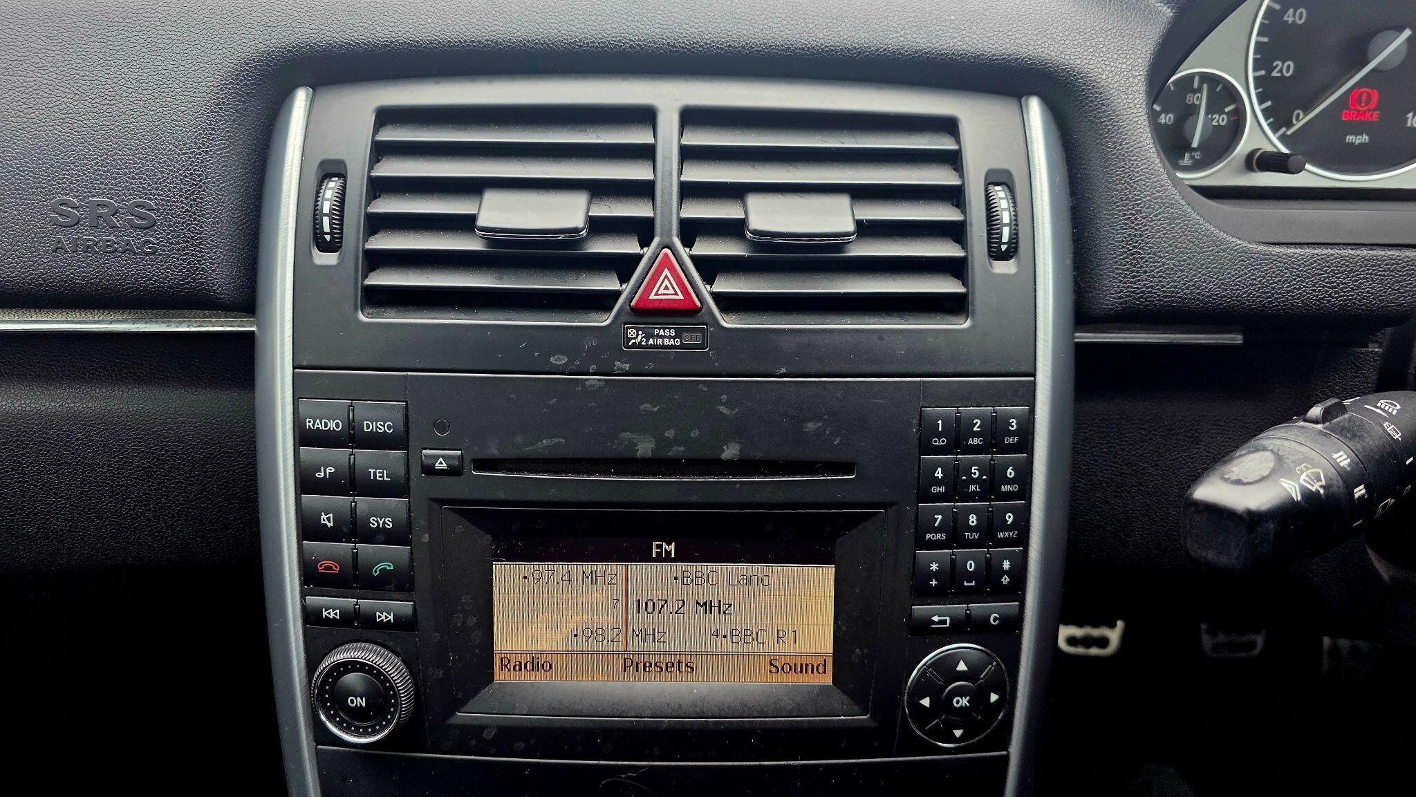 Mercedes B Class - Image 26