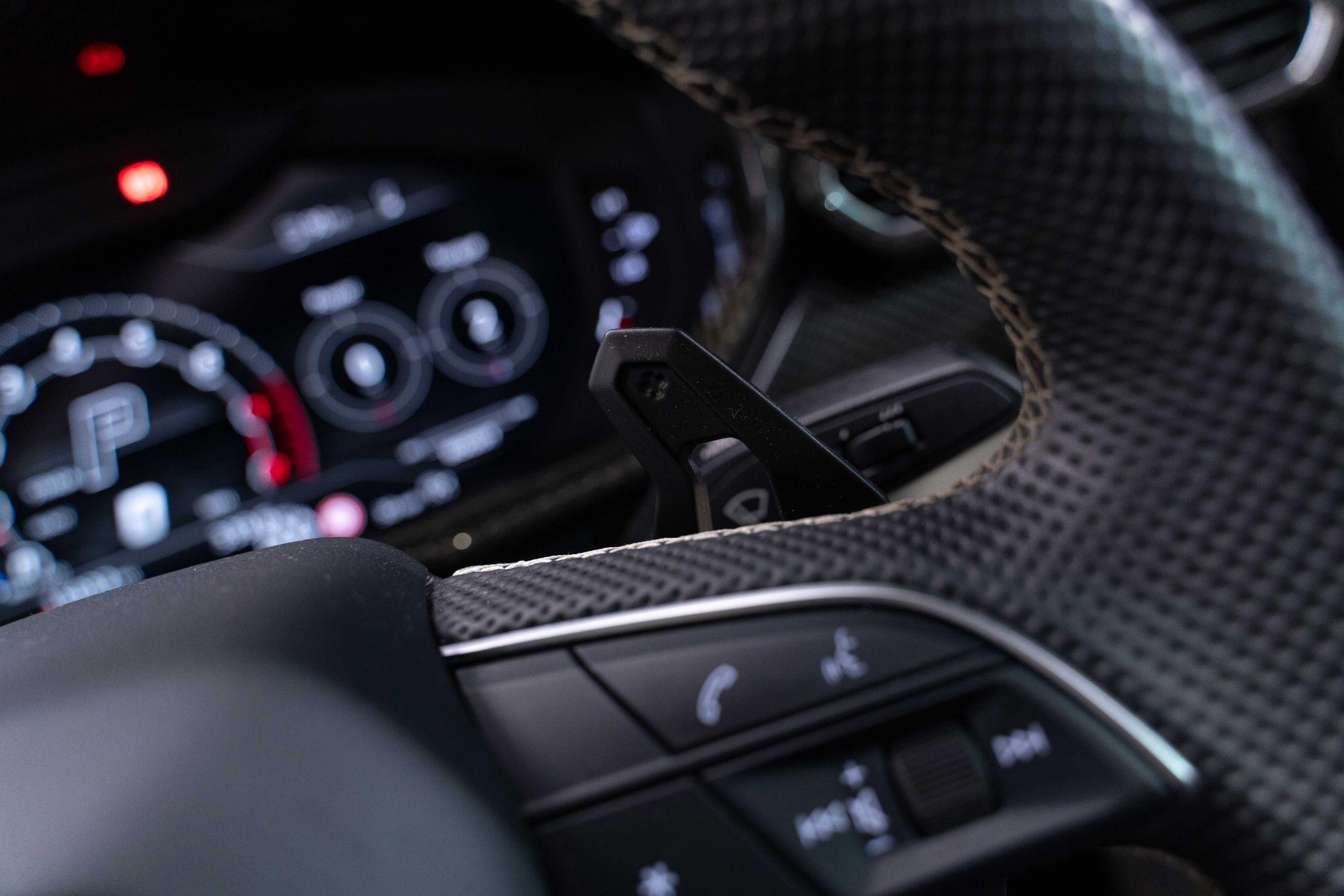 Lamborghini Urus - Image 50