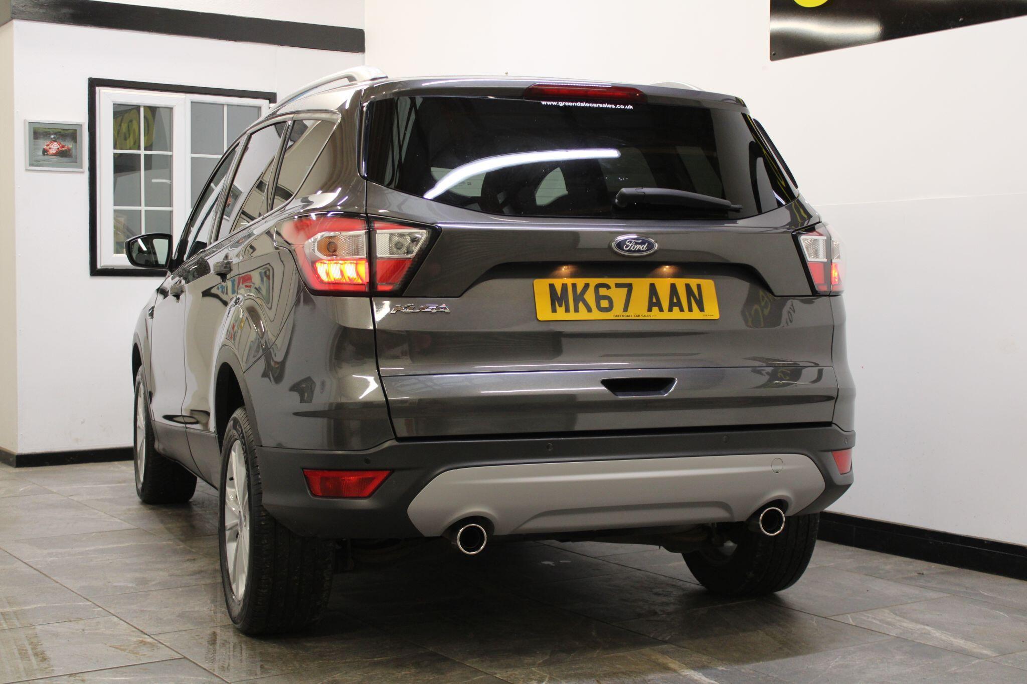 Ford Kuga - Image 17