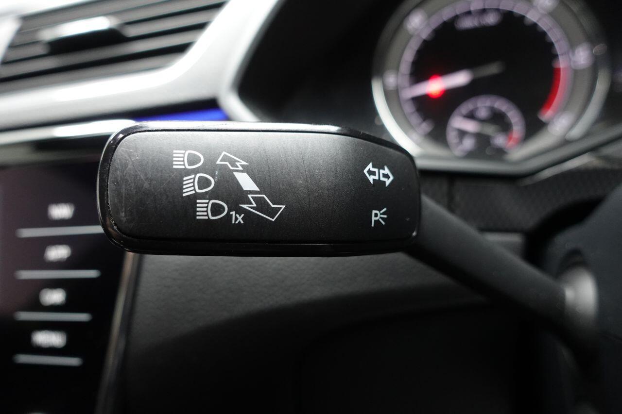 Skoda Superb - Image 50