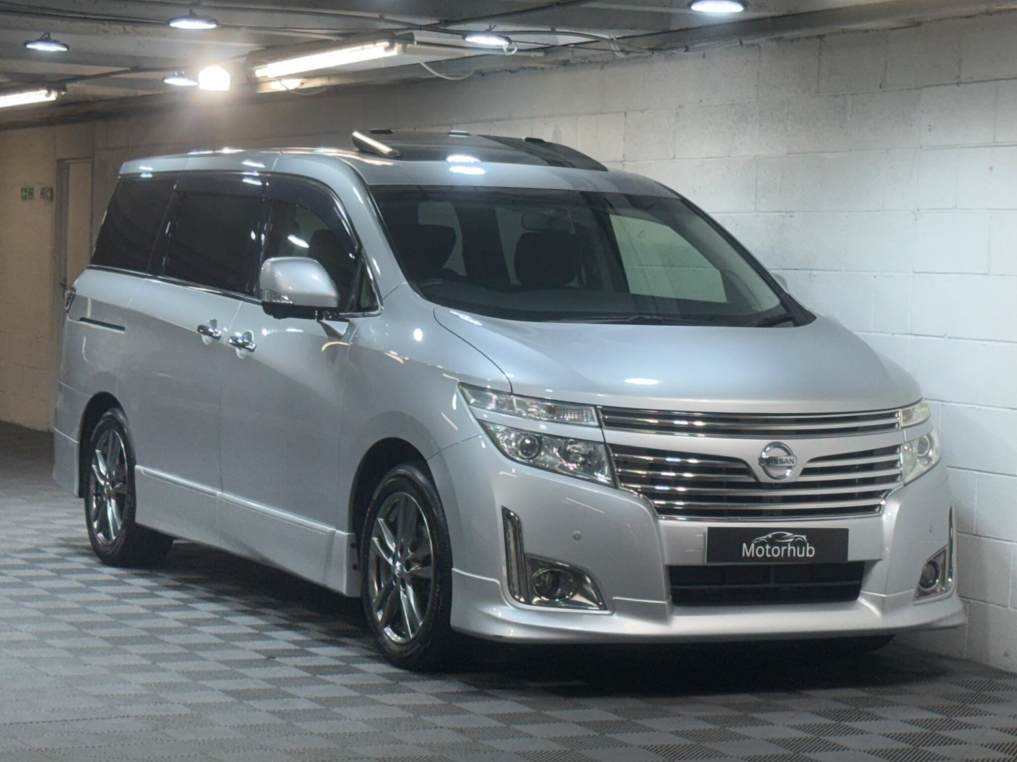 Nissan Elgrand - Image 2