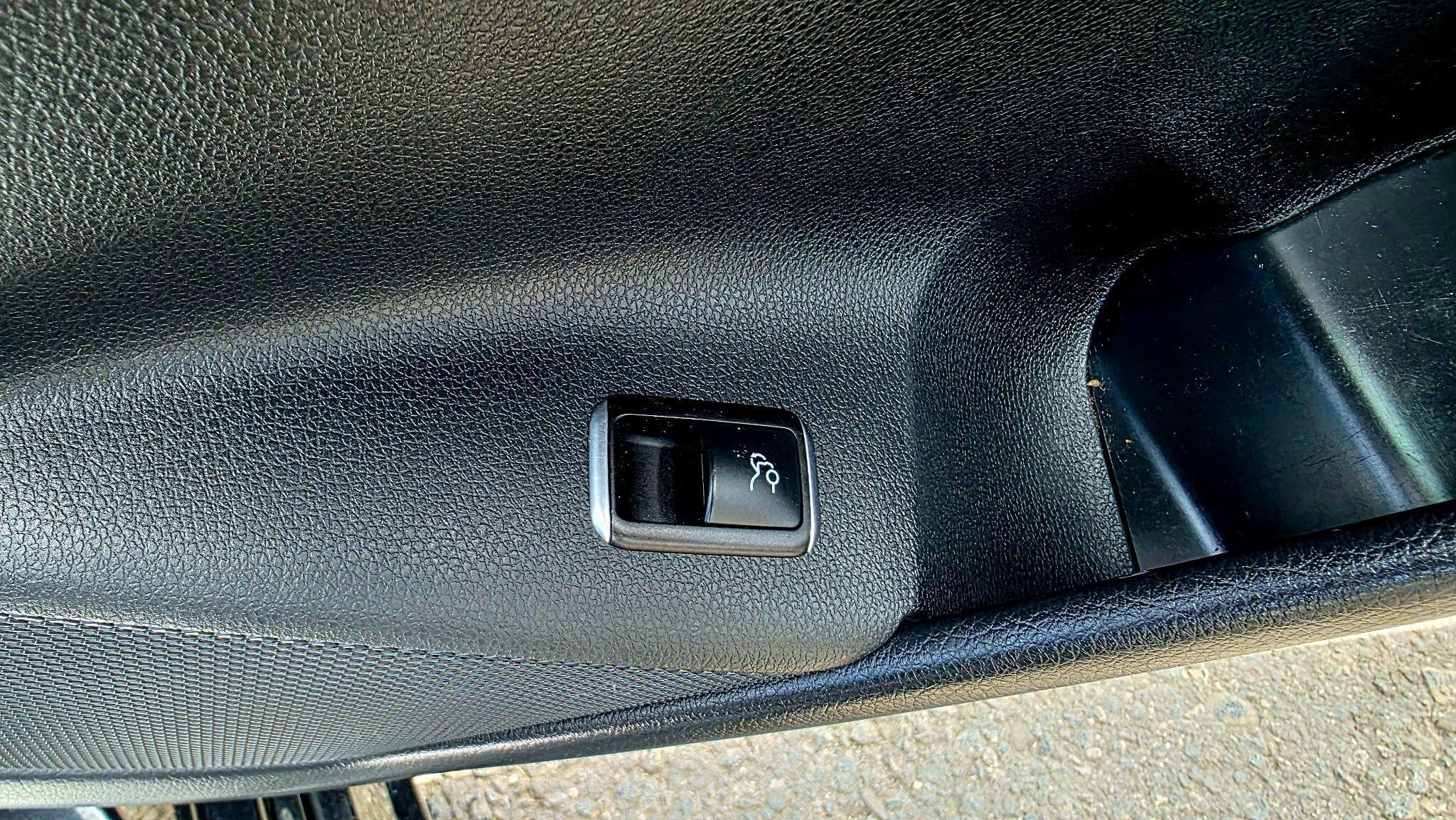 Mercedes CLA - Image 23
