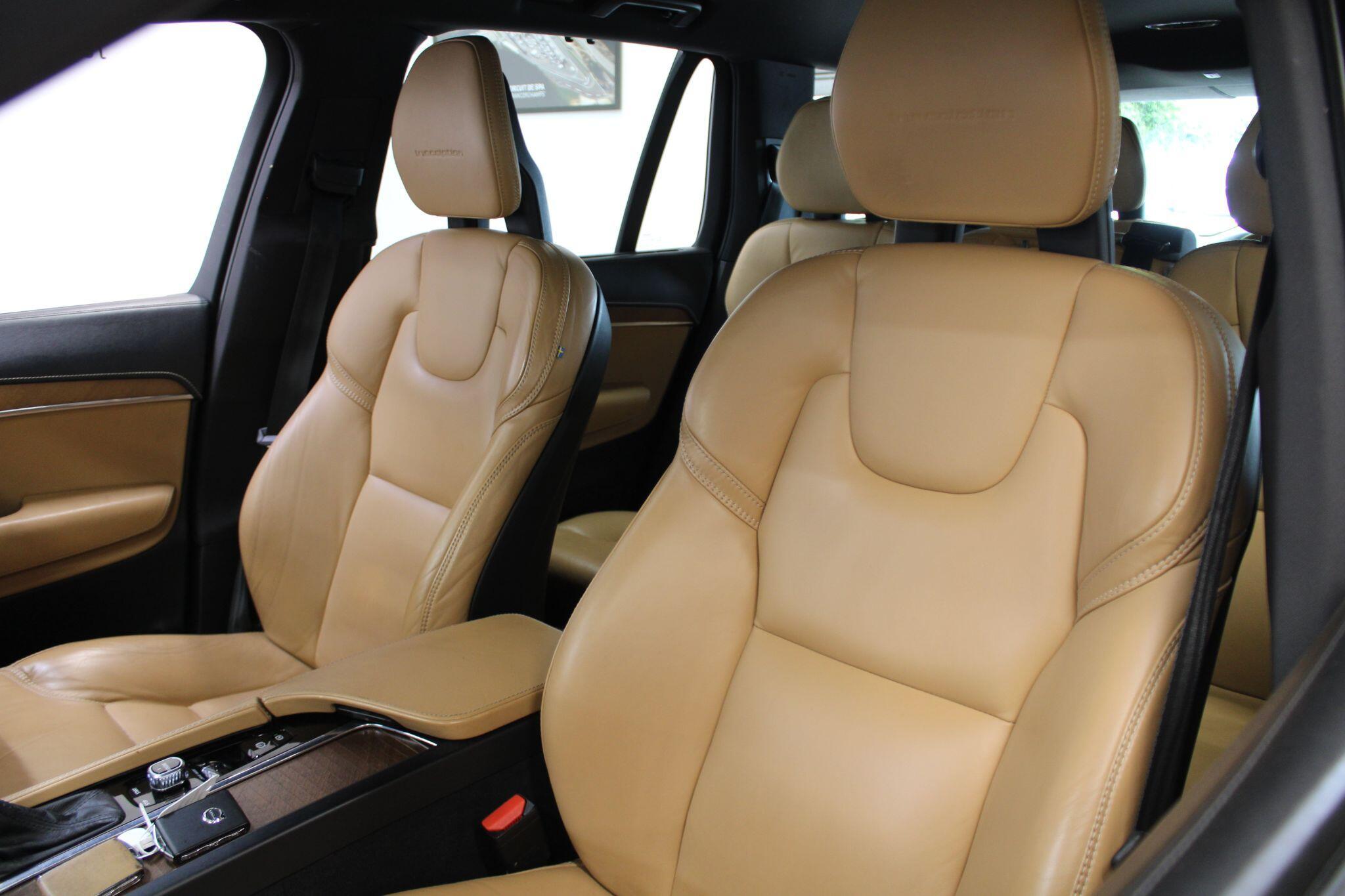 Volvo XC90 - Image 60