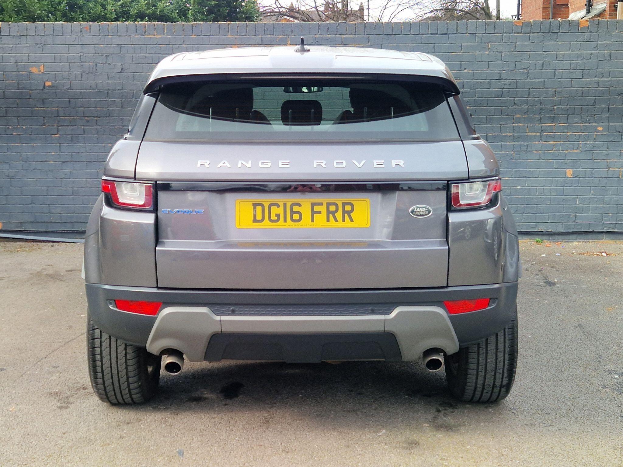 Land Rover Range Rover Evoque - Image 12