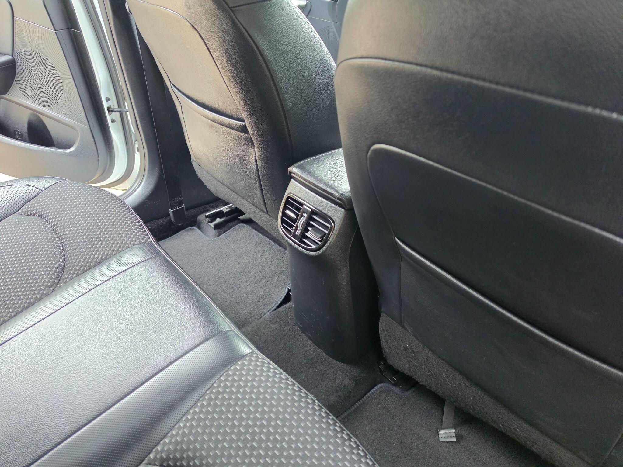 Kia XCeed - Image 12