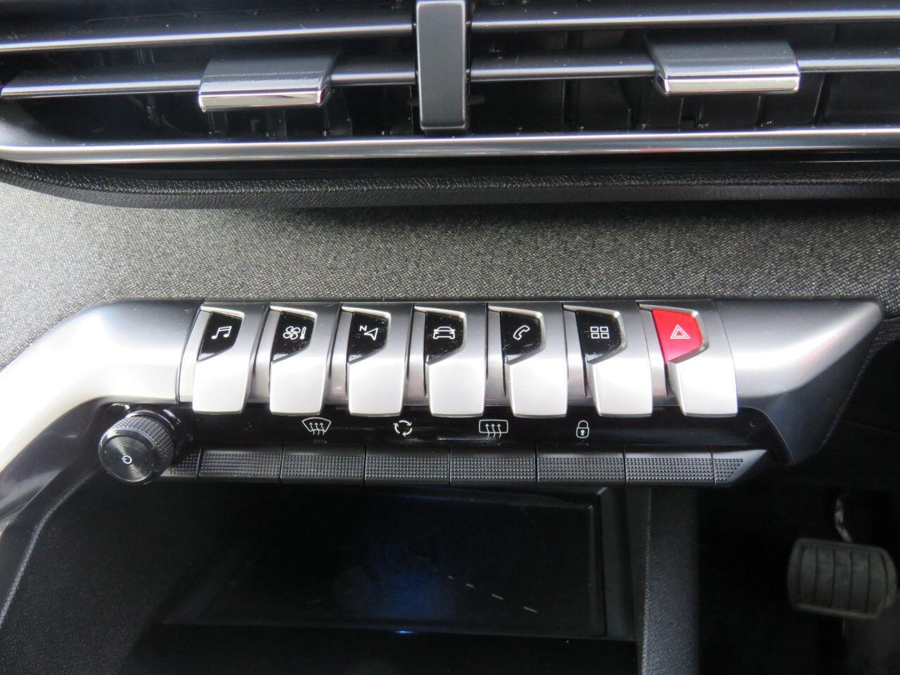 Peugeot 3008 - Image 19