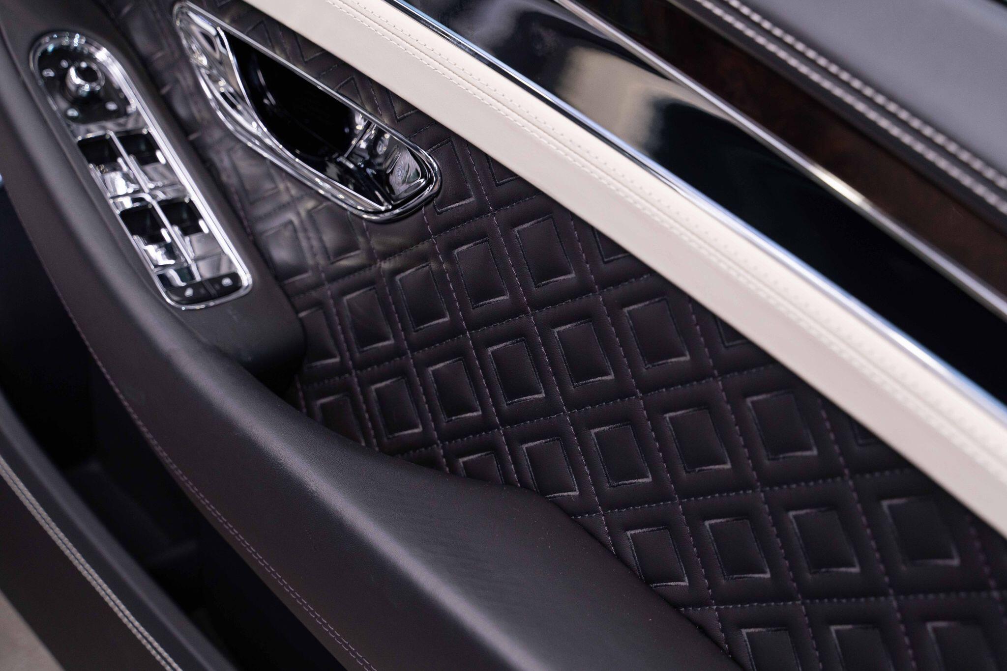 Bentley Continental - Image 28