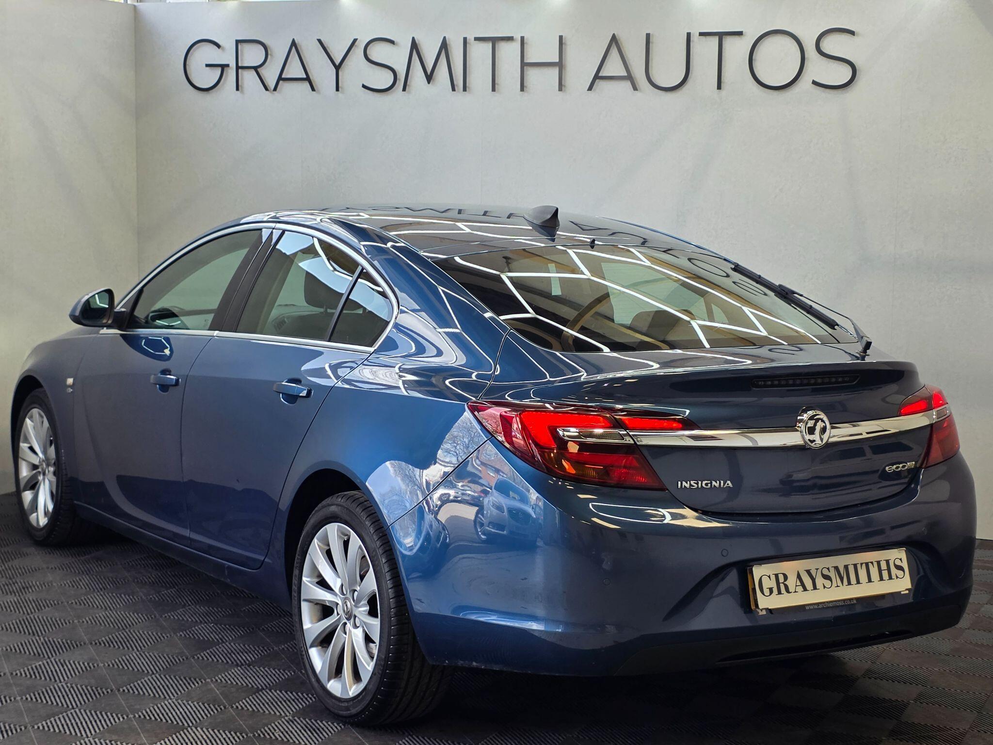 Vauxhall Insignia - Image 3