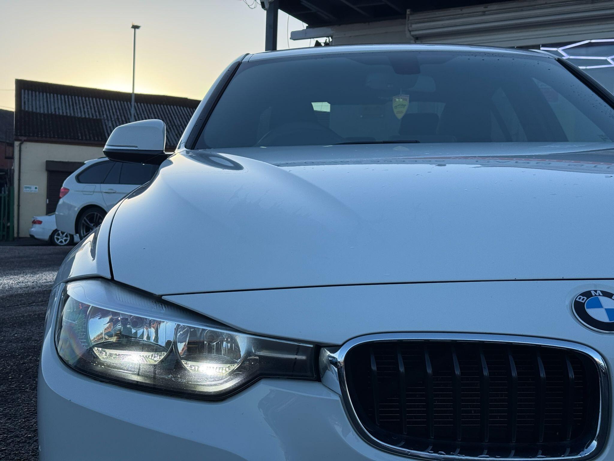 BMW 3 Series - Image 12