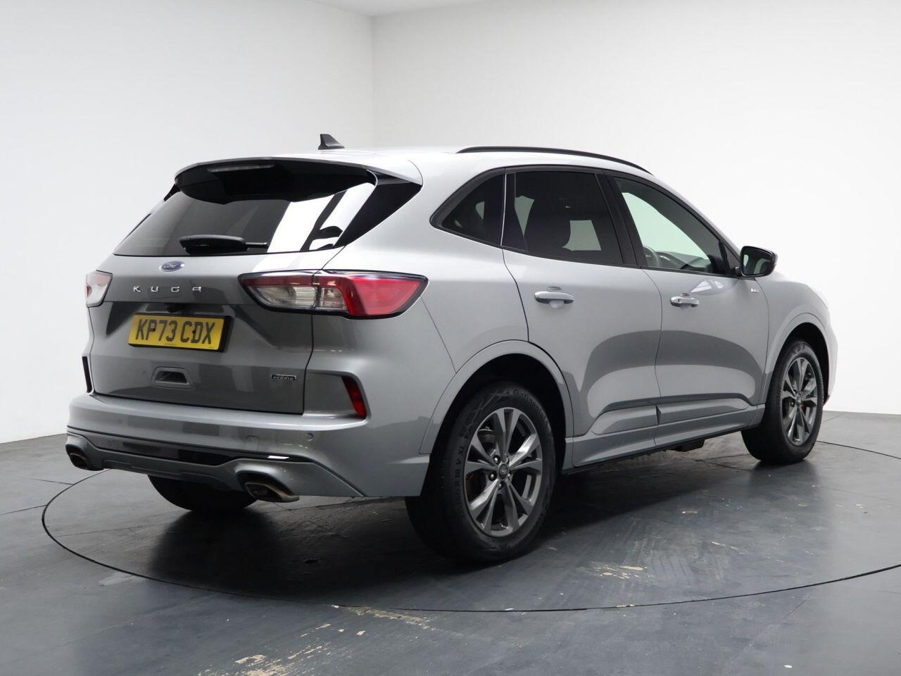 Ford Kuga - Image 12