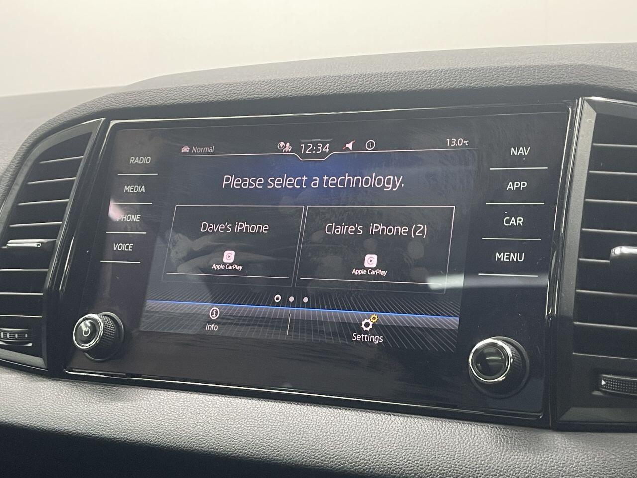 Skoda Karoq - Image 29