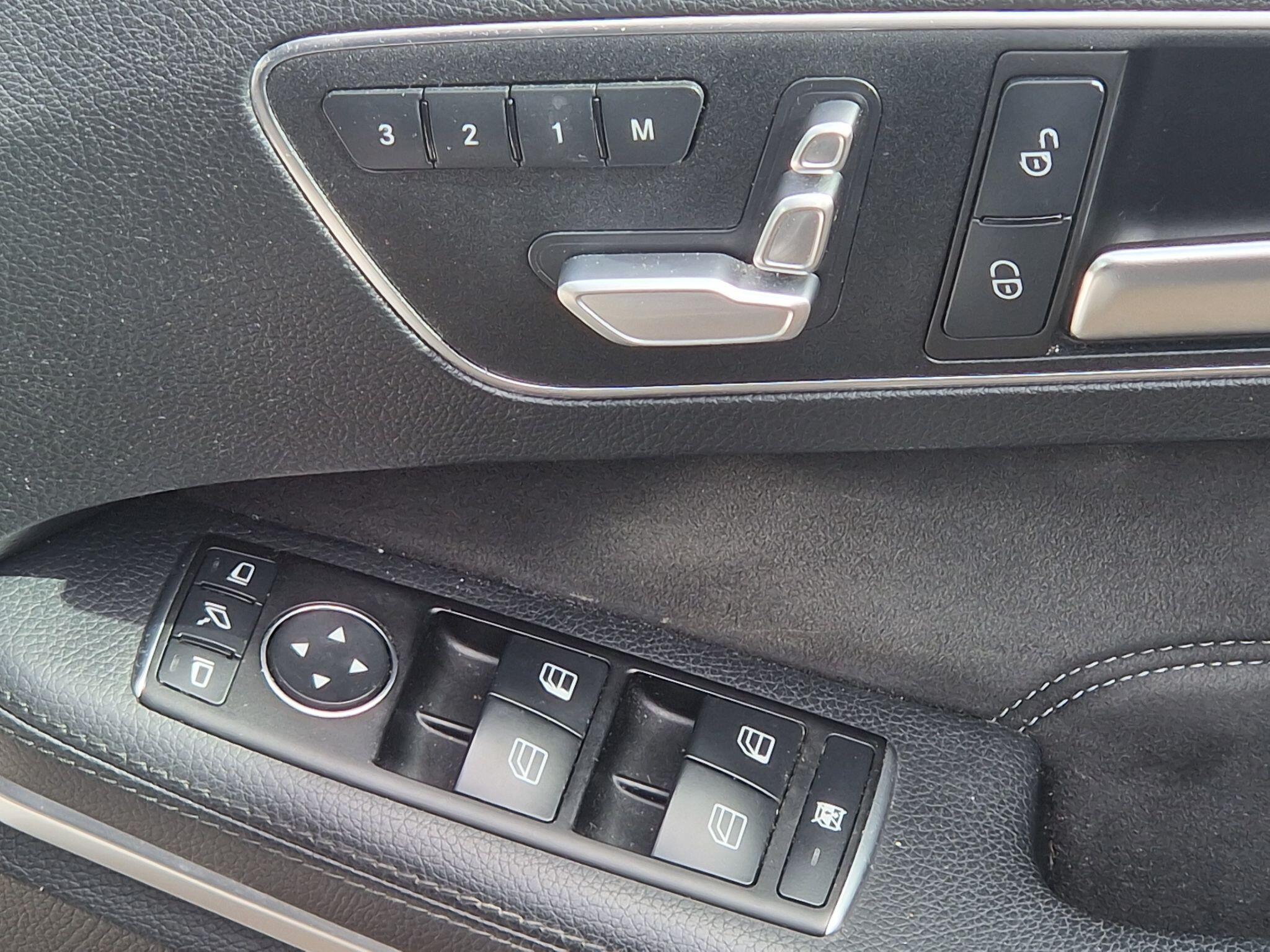 Mercedes E Class - Image 32