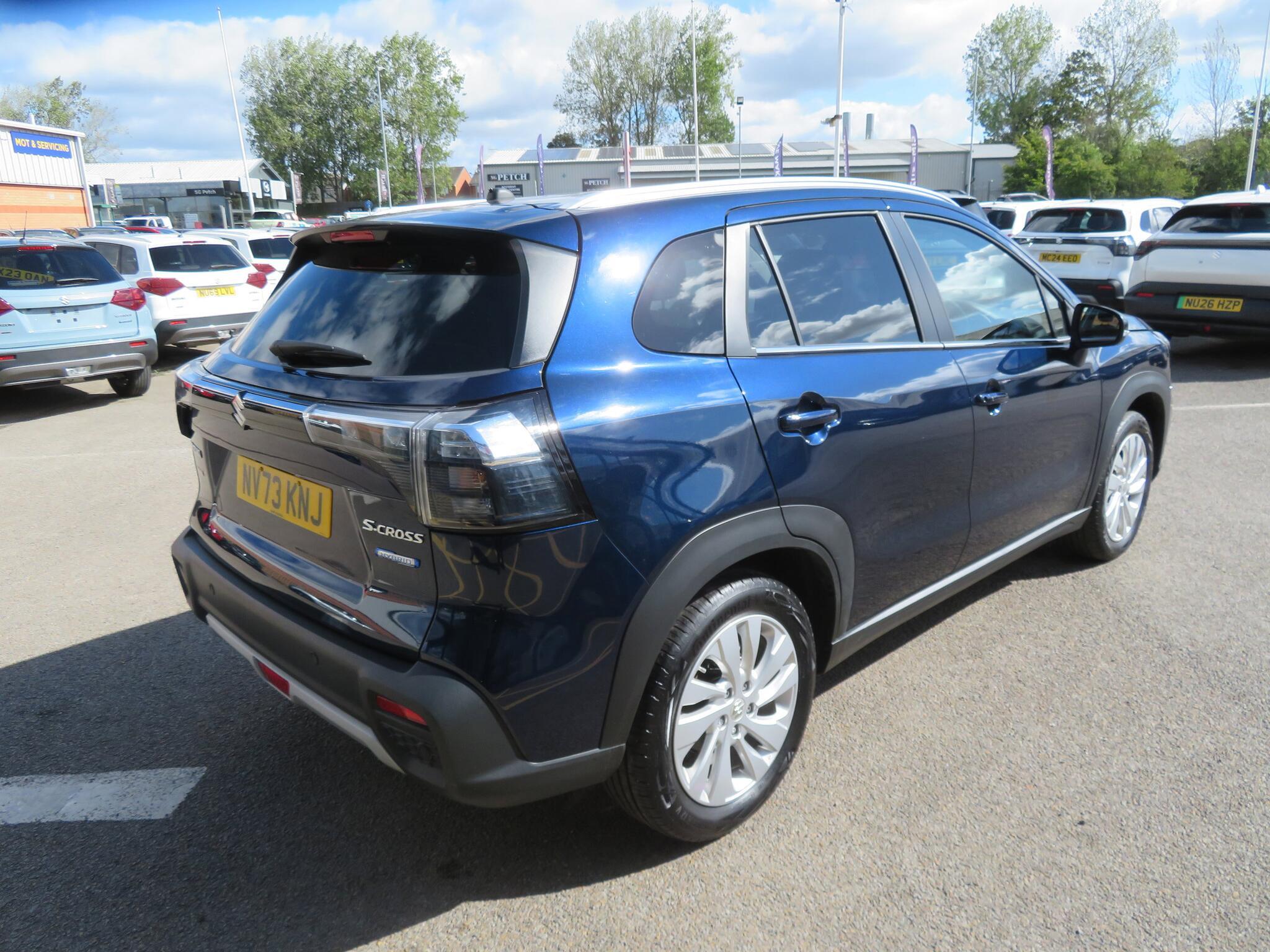 Suzuki S-Cross - Image 12