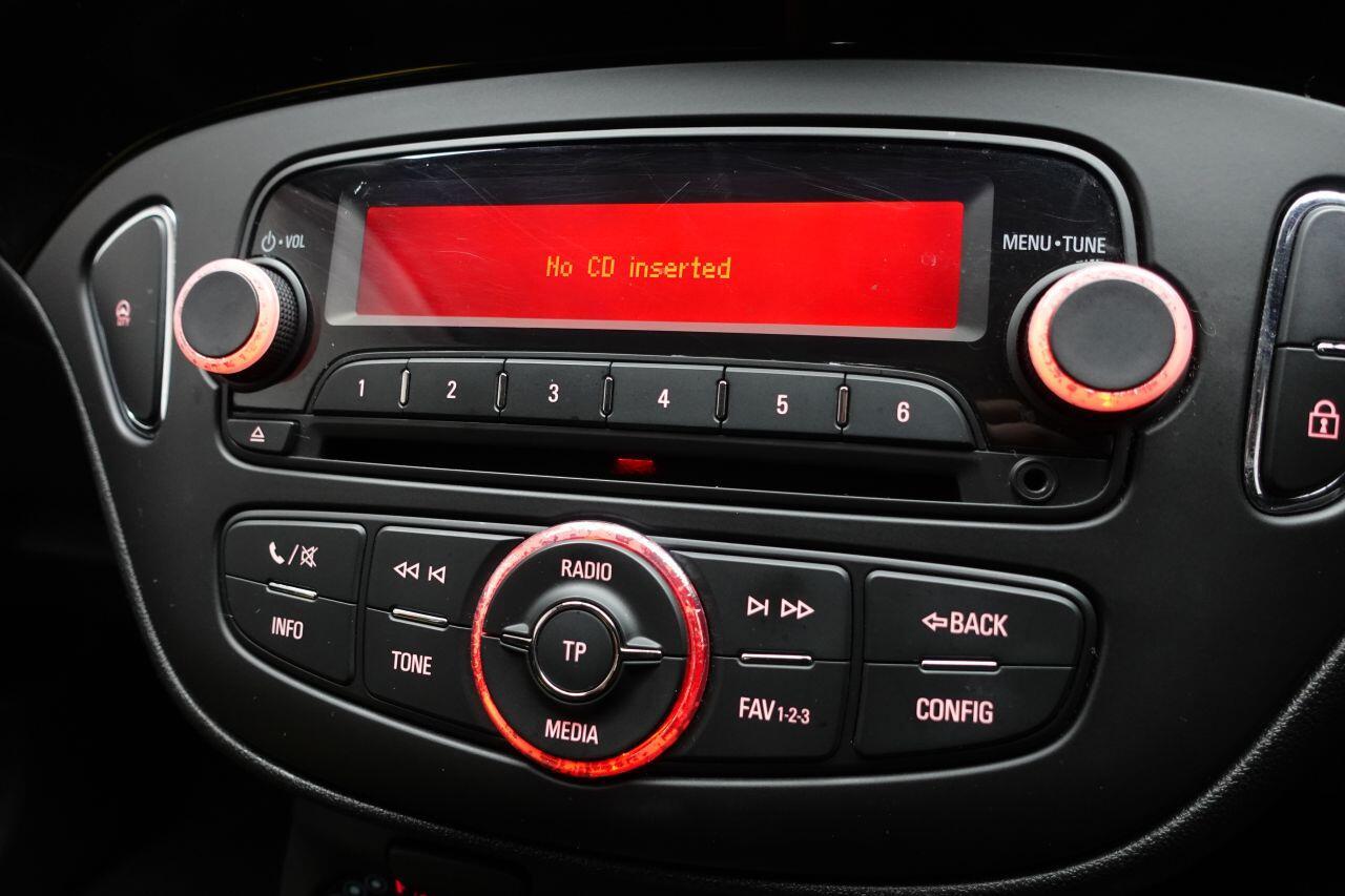 Vauxhall Corsa - Image 23