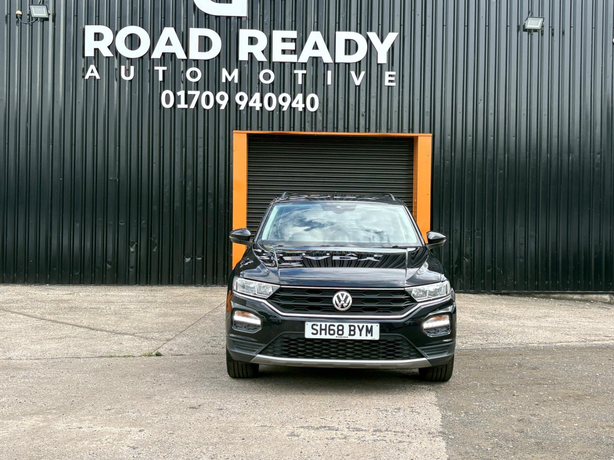 Volkswagen T-Roc - Image 2