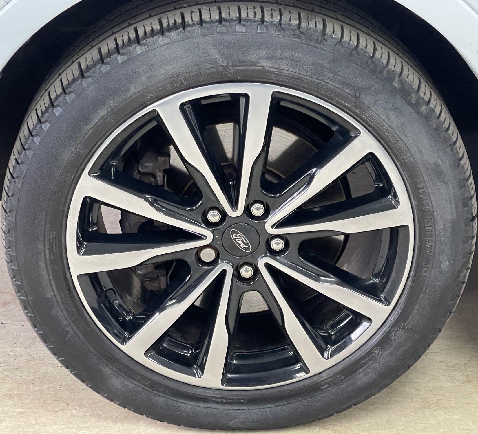 Ford Kuga - Image 15