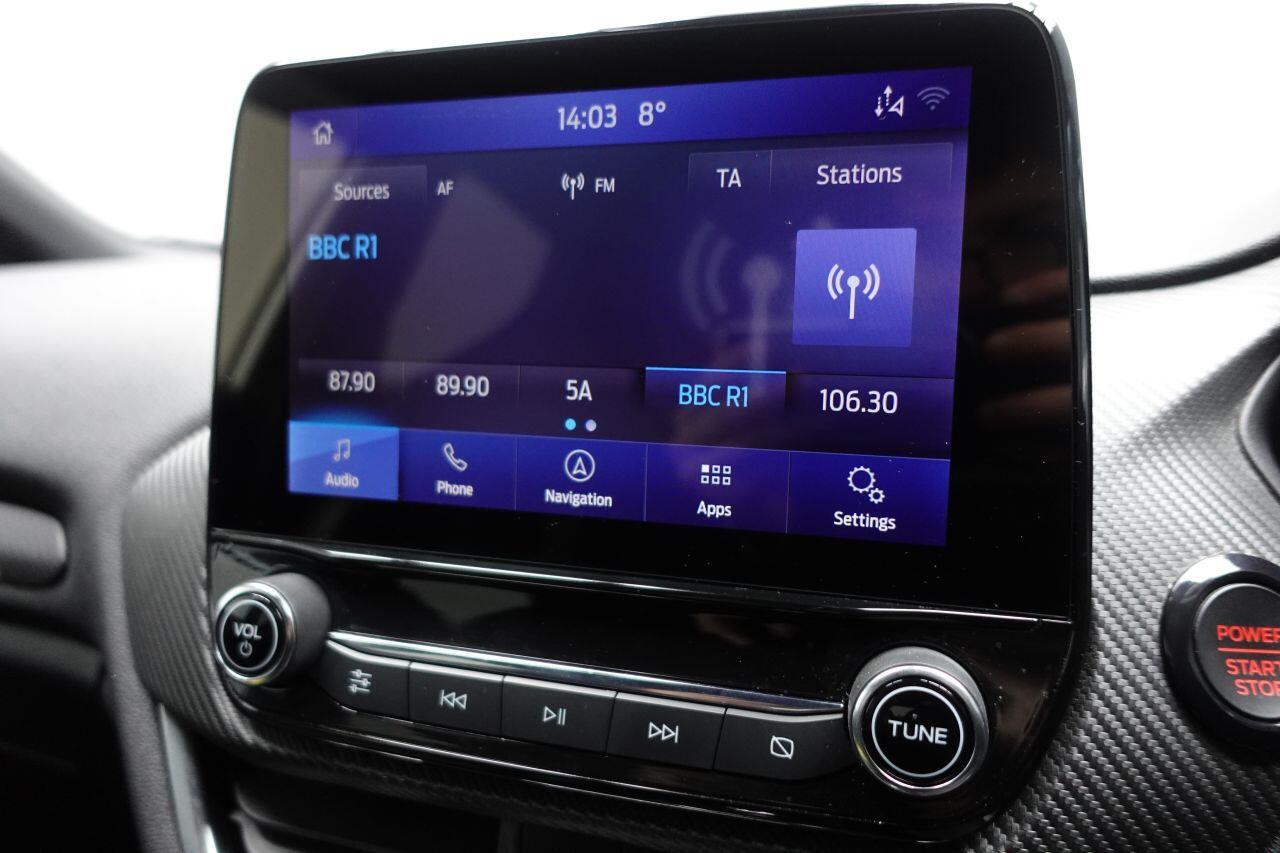 Ford Fiesta - Image 30