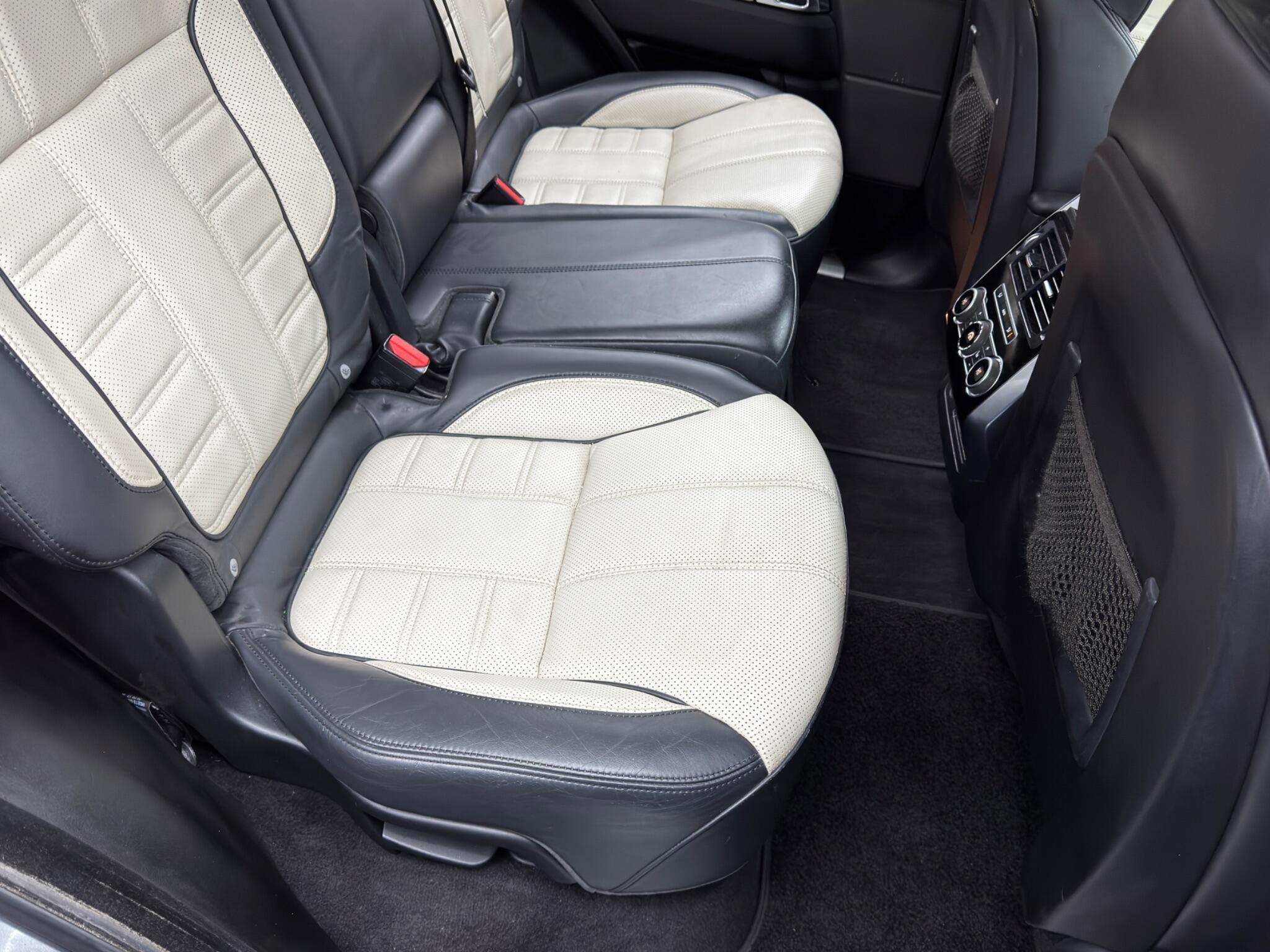 Land Rover RANGE ROVER SPORT - Image 16