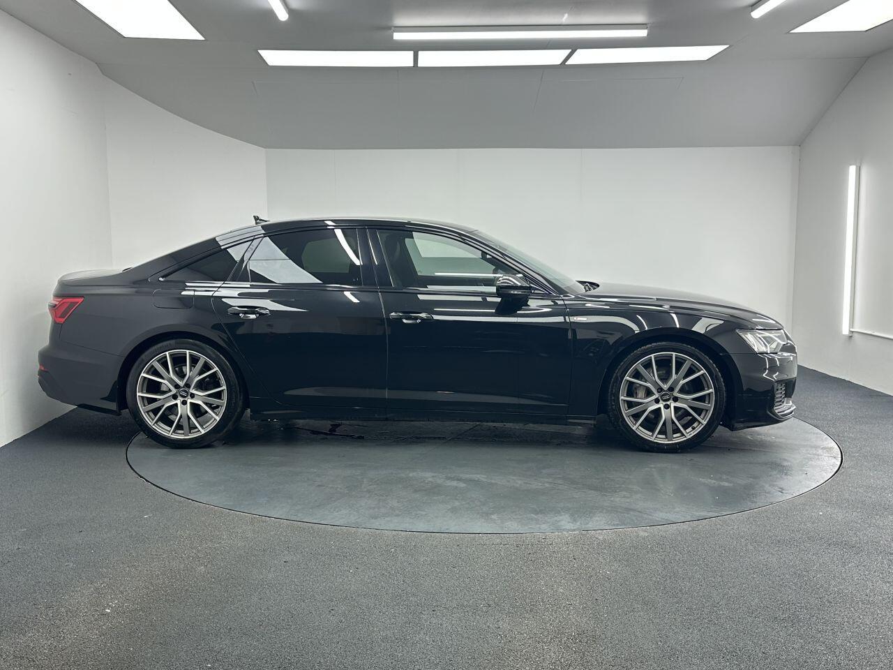 Audi A6 Saloon - Image 9