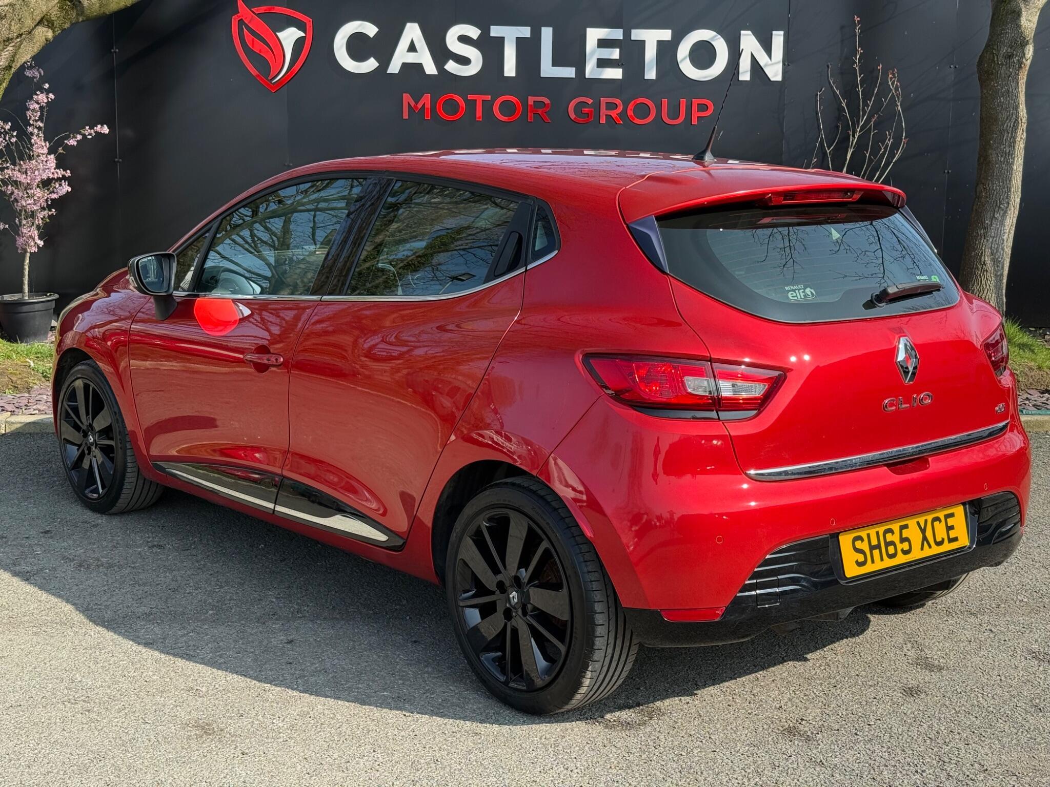 Renault Clio - Image 4