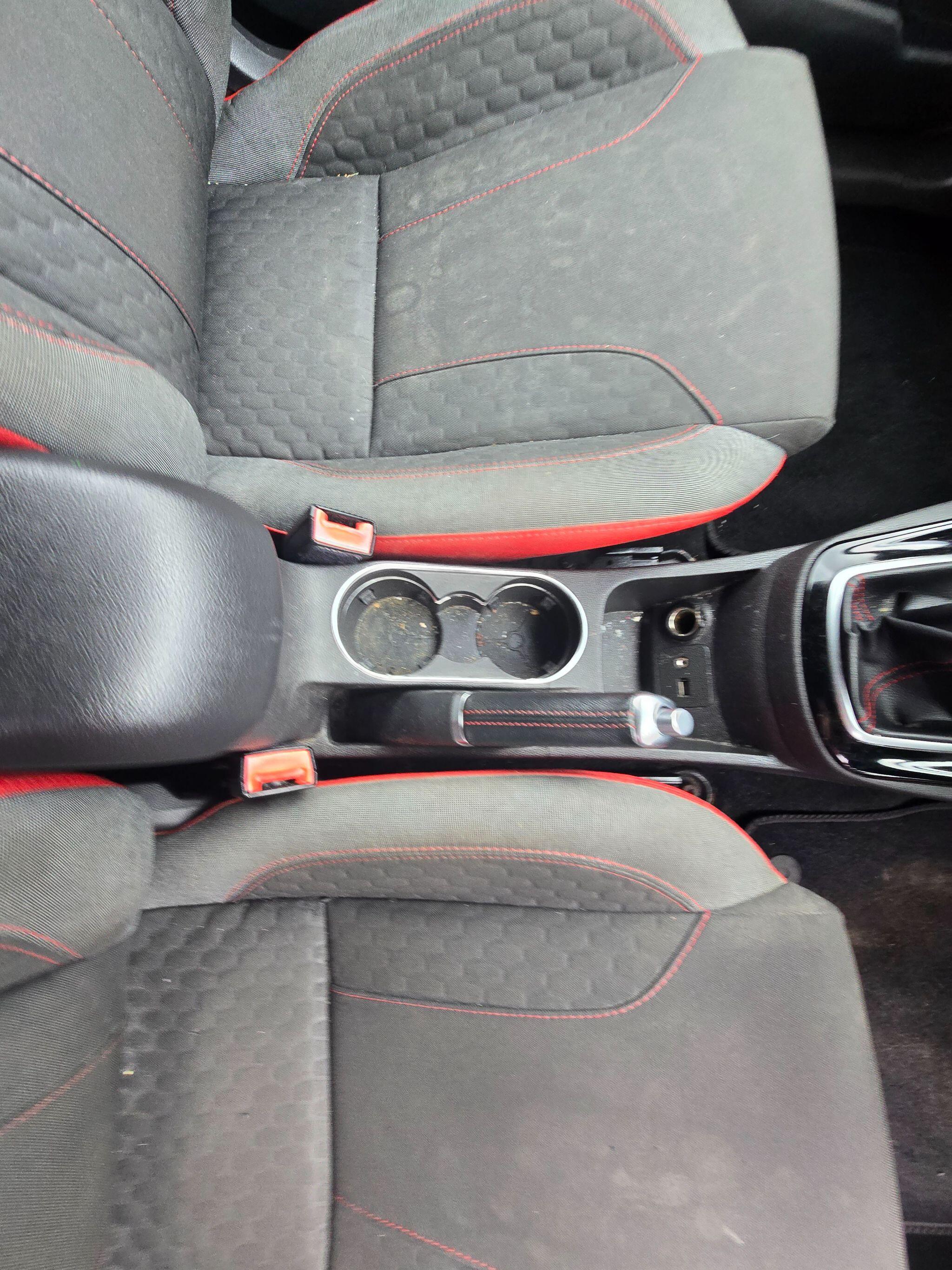 Ford Fiesta - Image 34