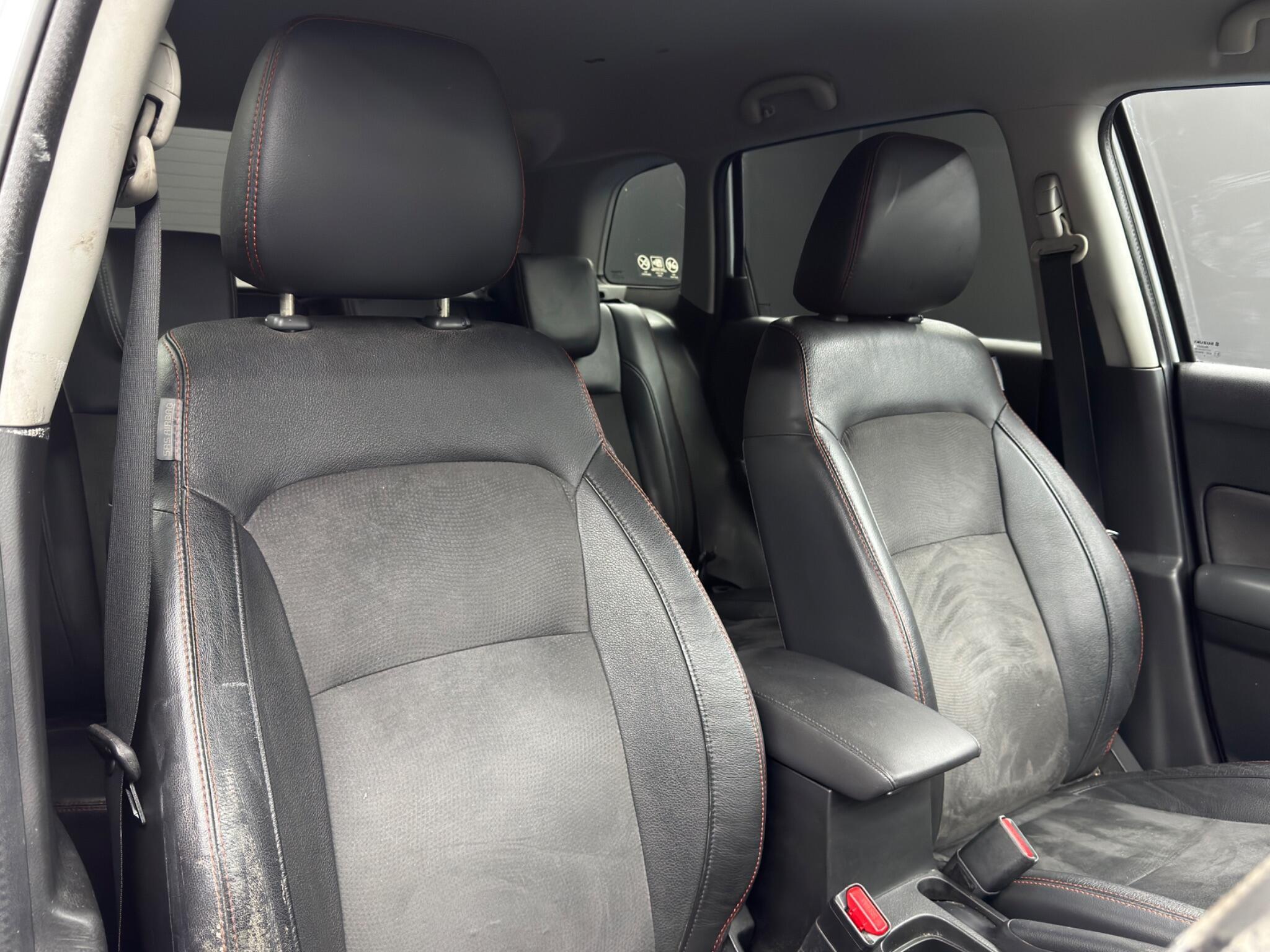 Suzuki Vitara - Image 12