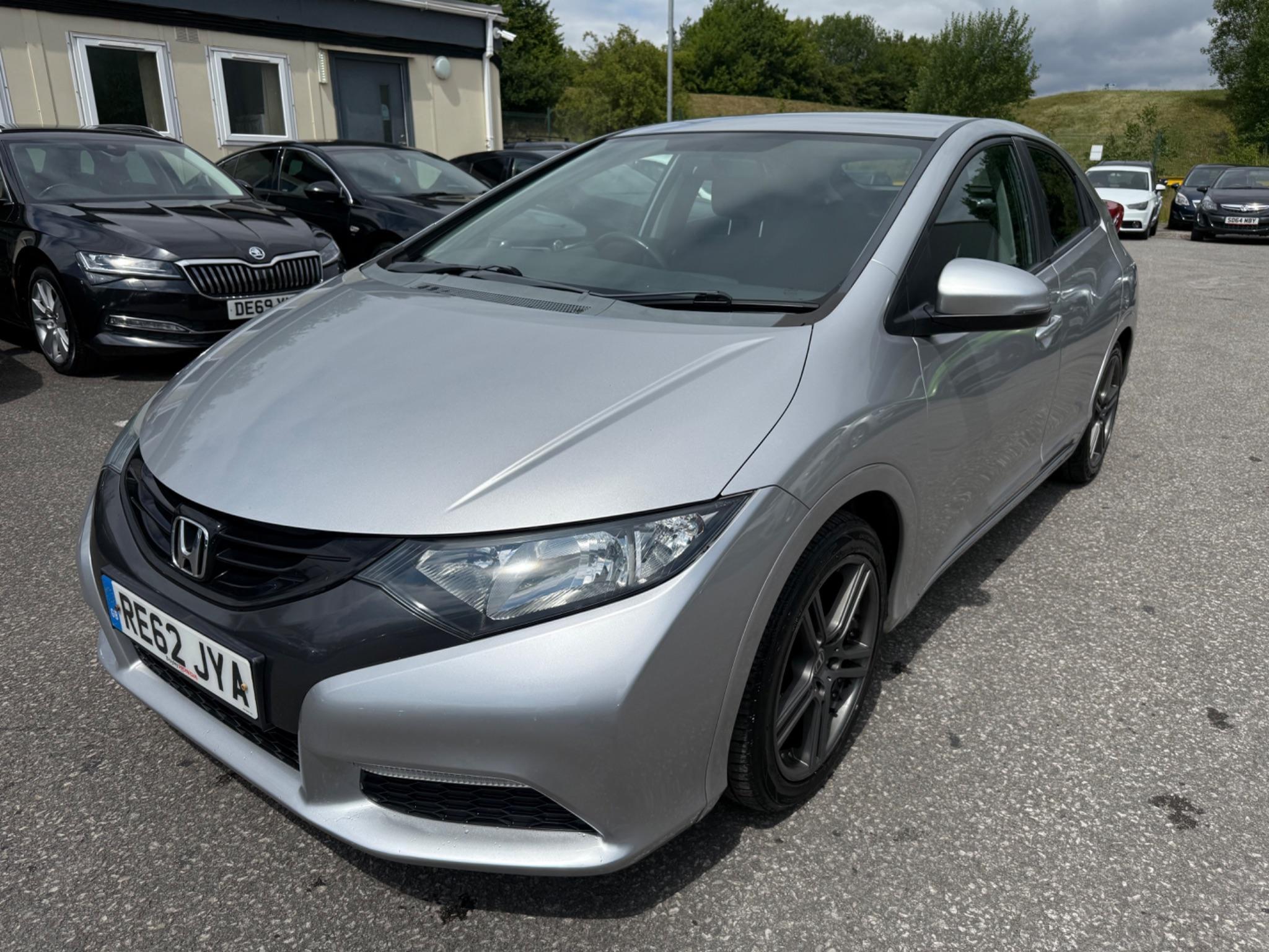 Honda Civic - Image 10