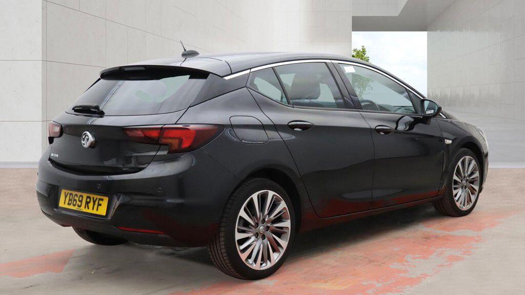 Vauxhall Astra - Image 4
