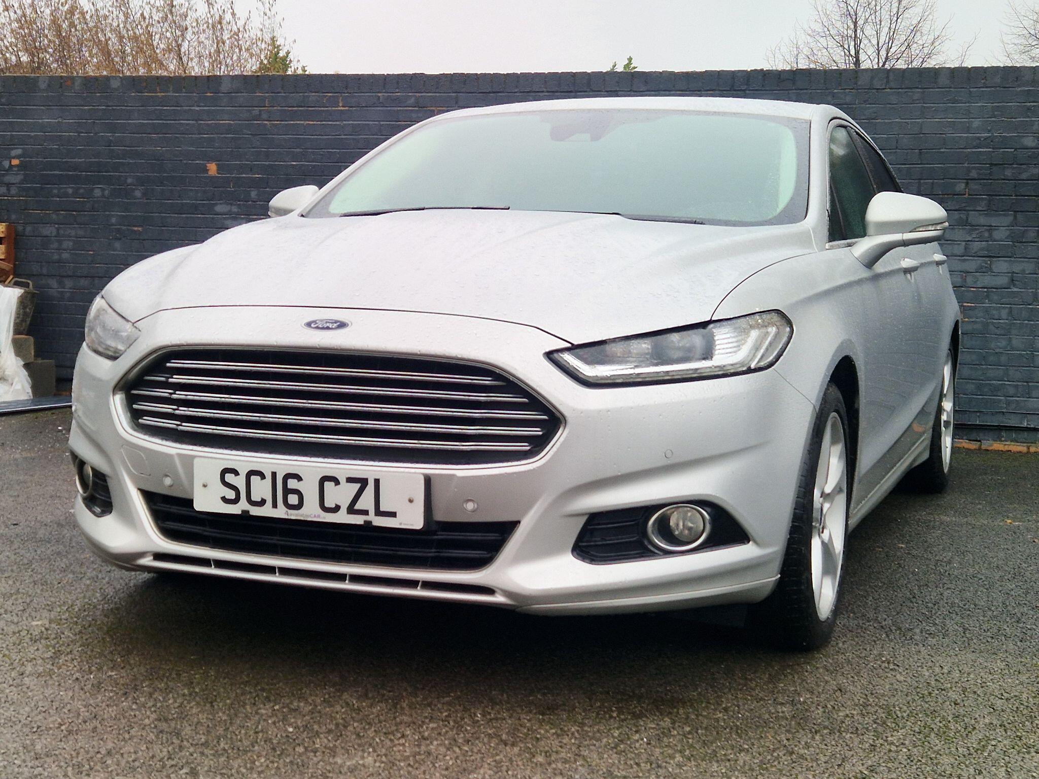 Ford Mondeo - Image 17